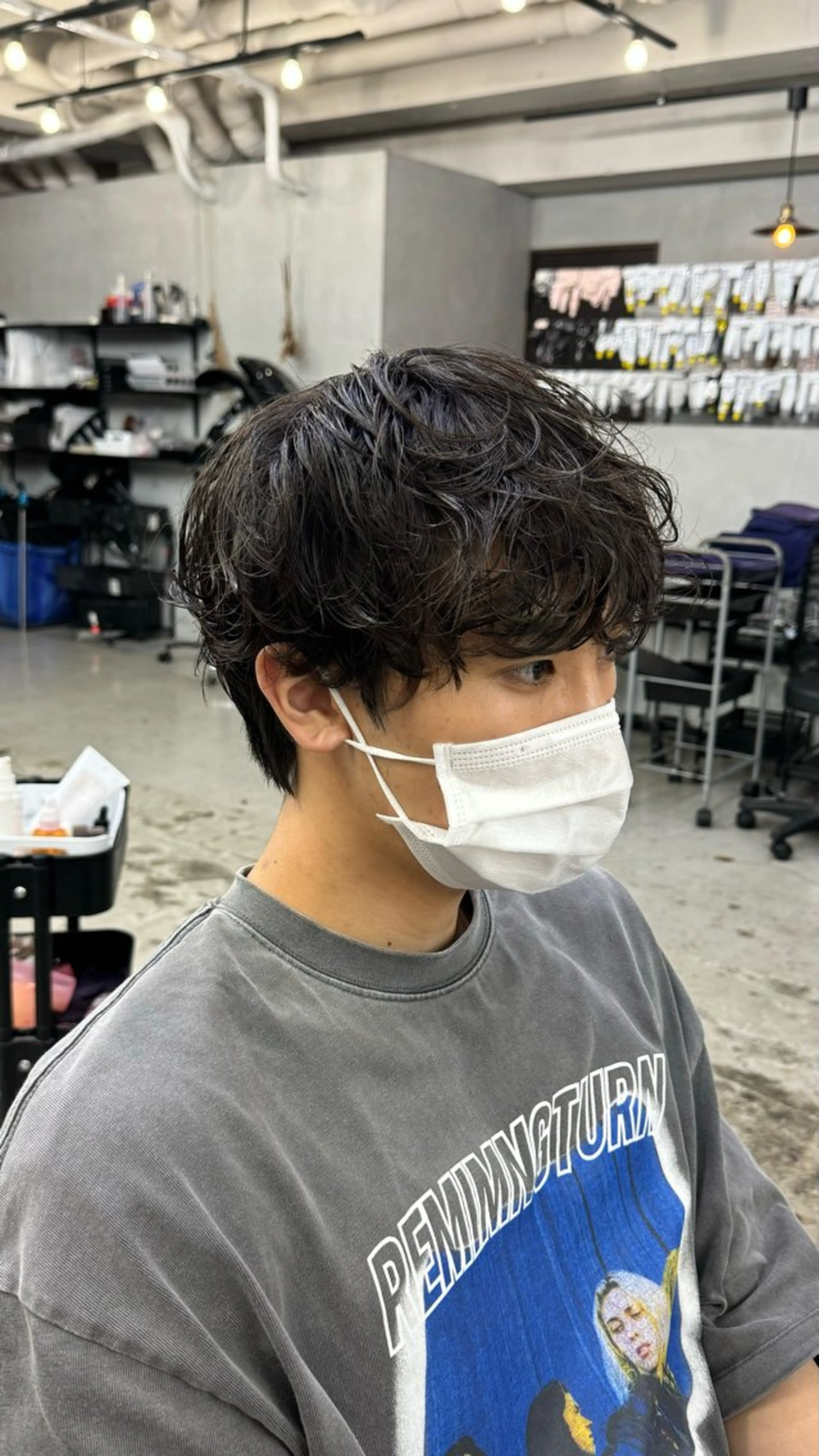 韓国人風シャドウパーマ+メンズカットの写真