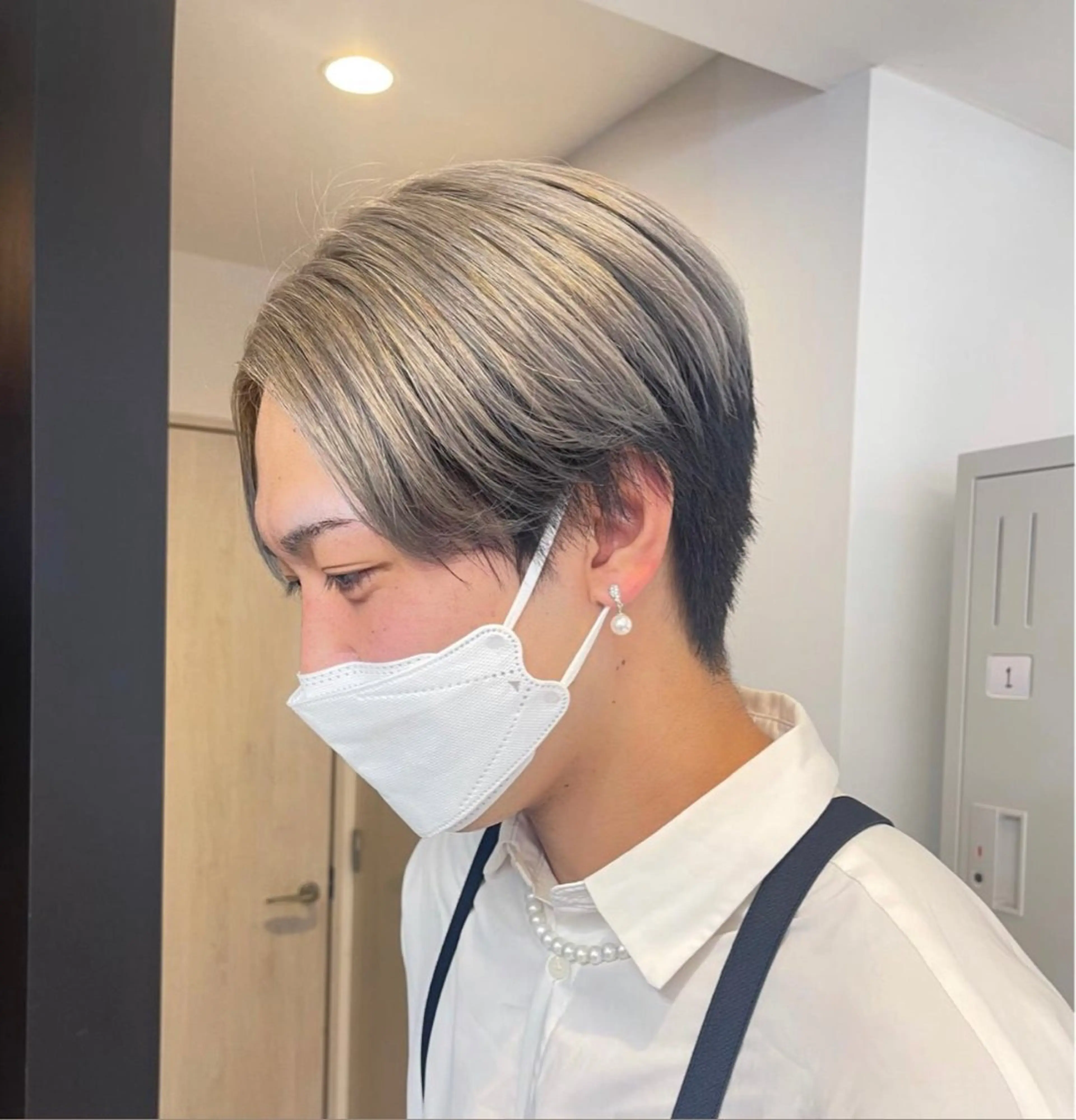 ショート メンズ メンズブリーチ メンズハイトーン メンズ韓国風 韓国風ヘア ヘアカラー トリートメント salowin原宿iori所属・💋ハイトーンデザイ ンヘア💋A'nyuのヘアスタイル