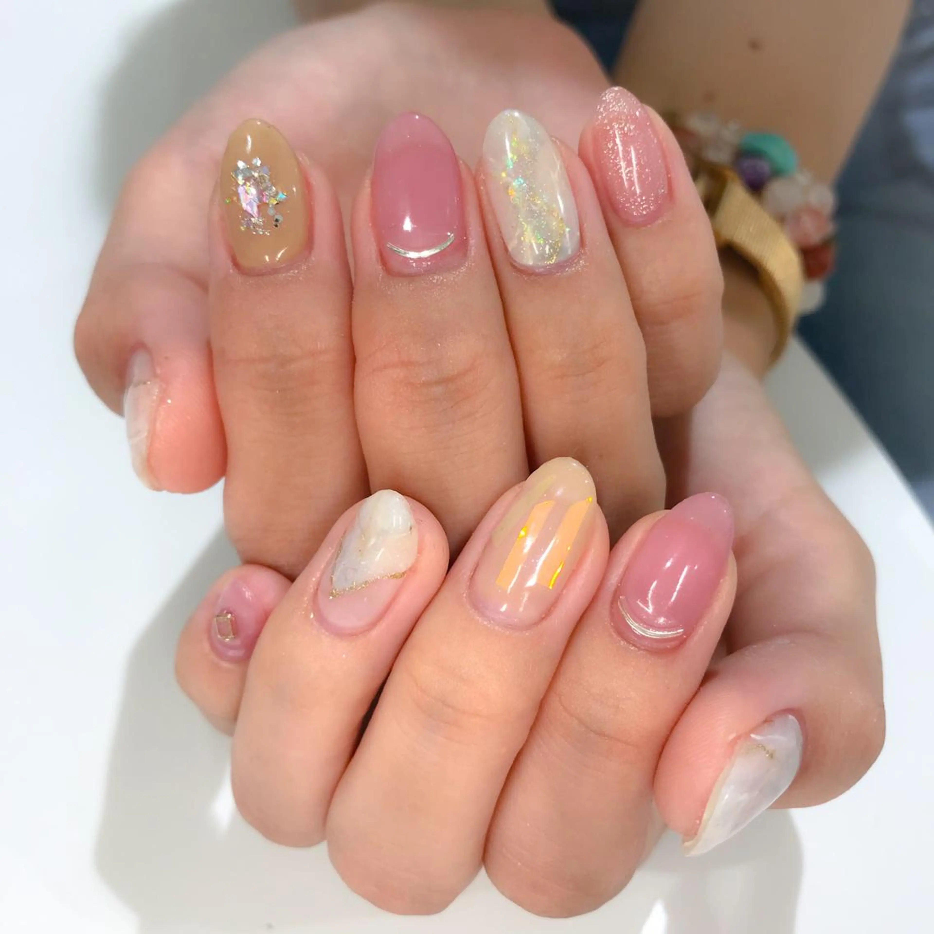 ネイル ニュアンスネイル ハンドネイル 本田 知美のネイルデザイン