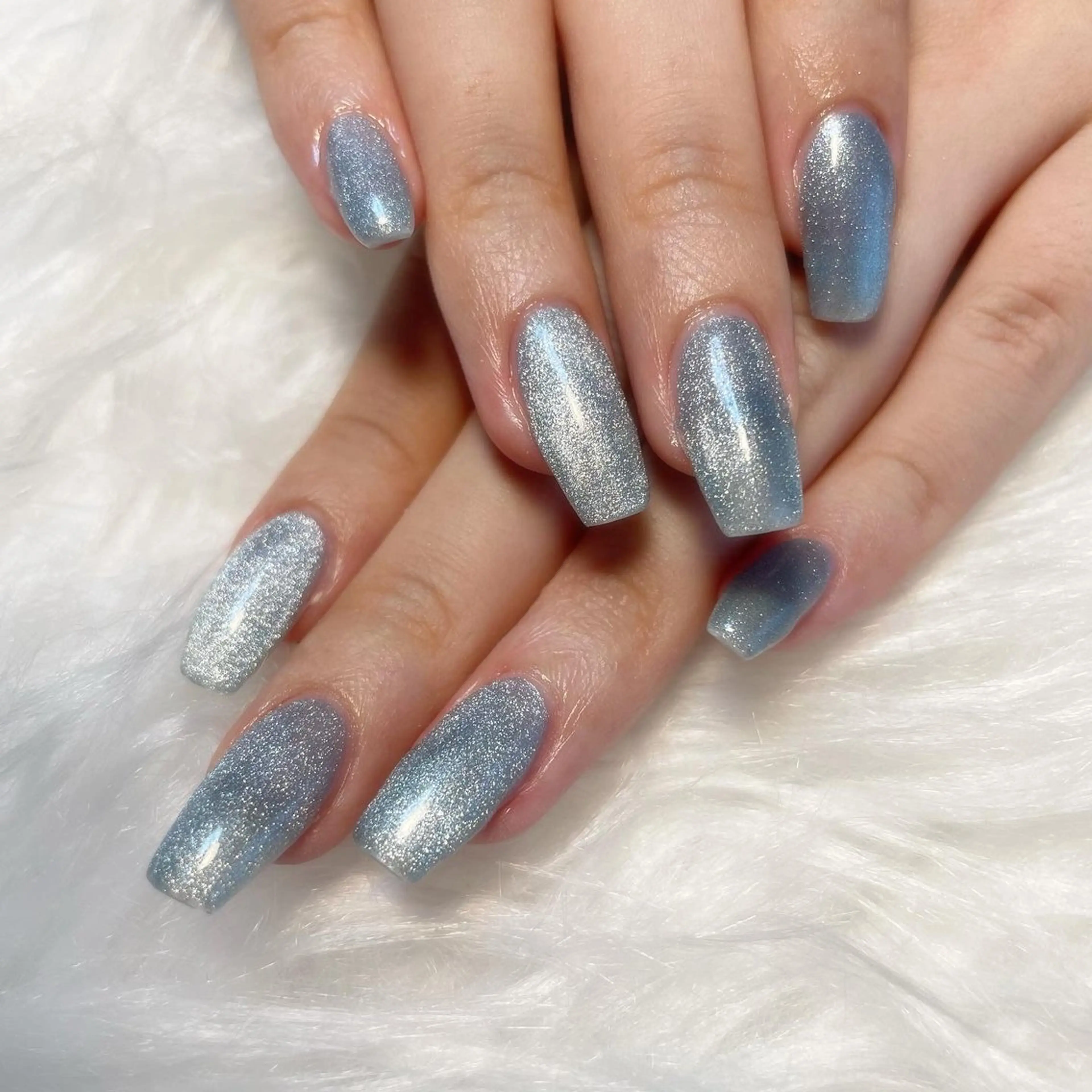 ネイル ハンドネイル ゴテゴテ💙ワンホン リオナのネイルデザイン