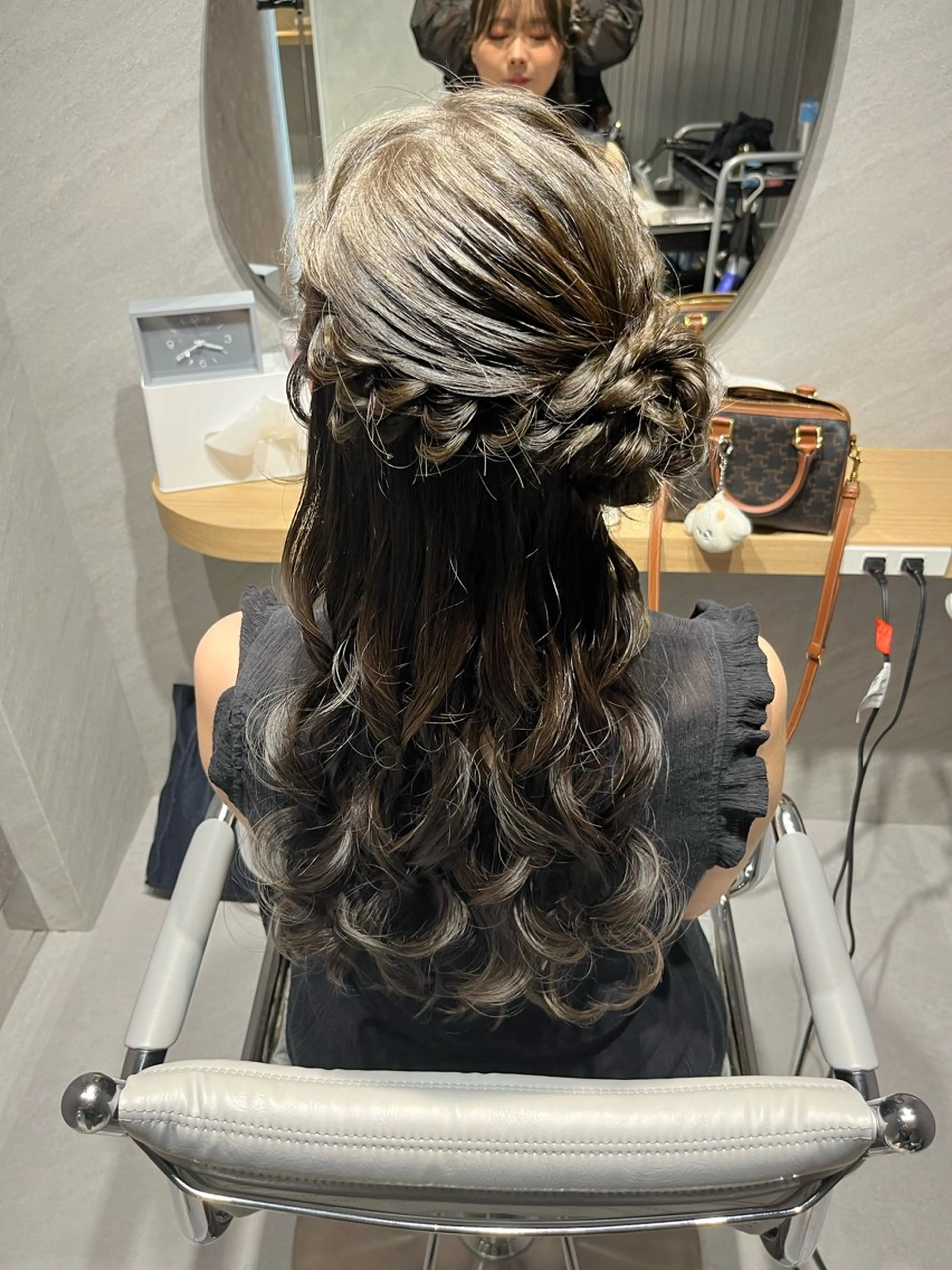 ロング ヘアアレンジ ハーフアップ お団子ヘア ロング ヘアセット 盛れるアレンジ/ カラー/hazukiのヘアスタイル
