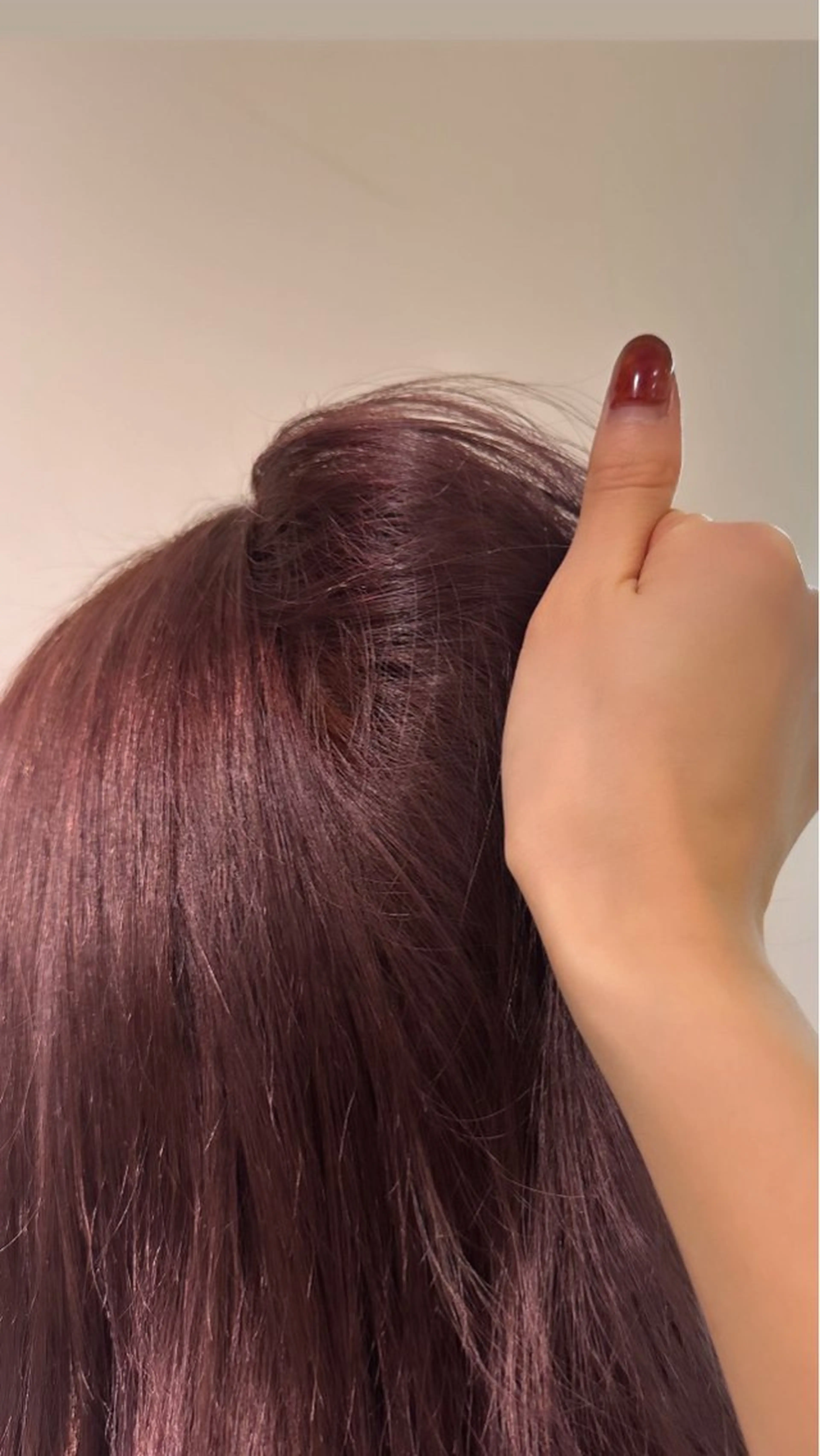 ミディアム カラー ブリーチ 韓国風パーマ💙 毛流れパーマみくのヘアスタイル