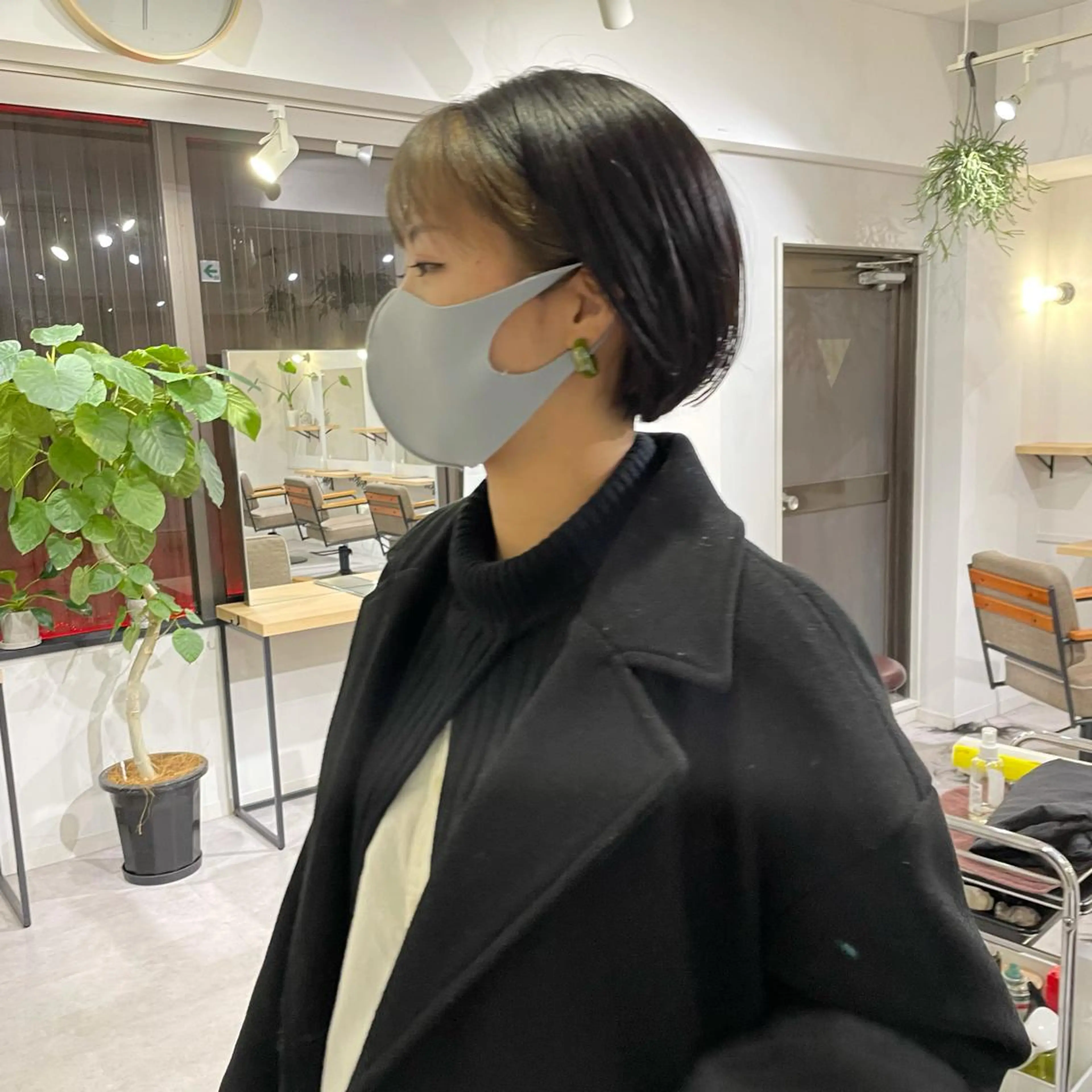 ショート カラー ミストバング ブリーチ フェイスフレーミング ボブ パーマ* 顔まわり似合わせのヘアスタイル