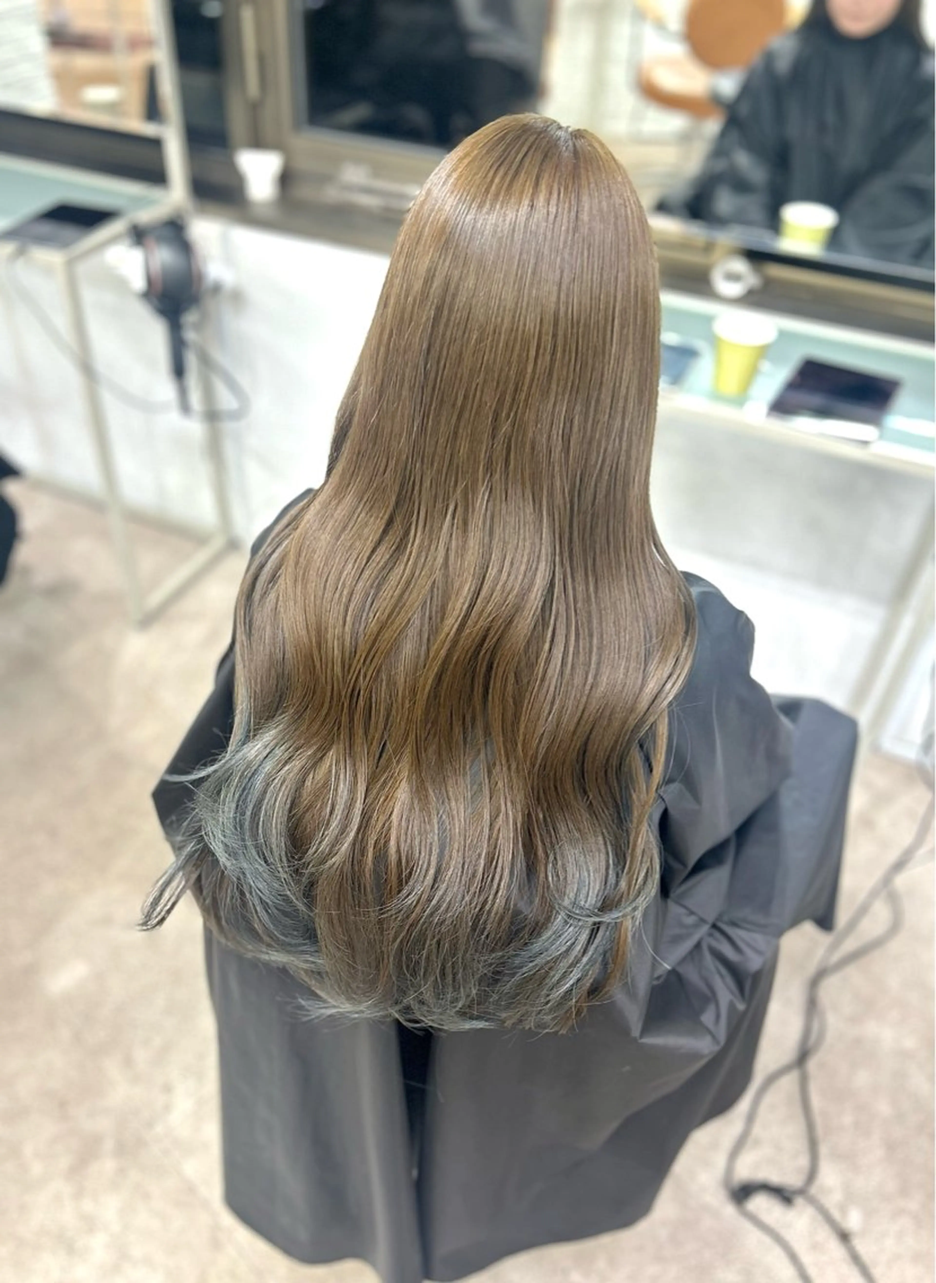 カラー ベージュカラー 透明感カラー オリーブベージュ 🫧新宿美容師 ヒナコ🫧のヘアスタイル