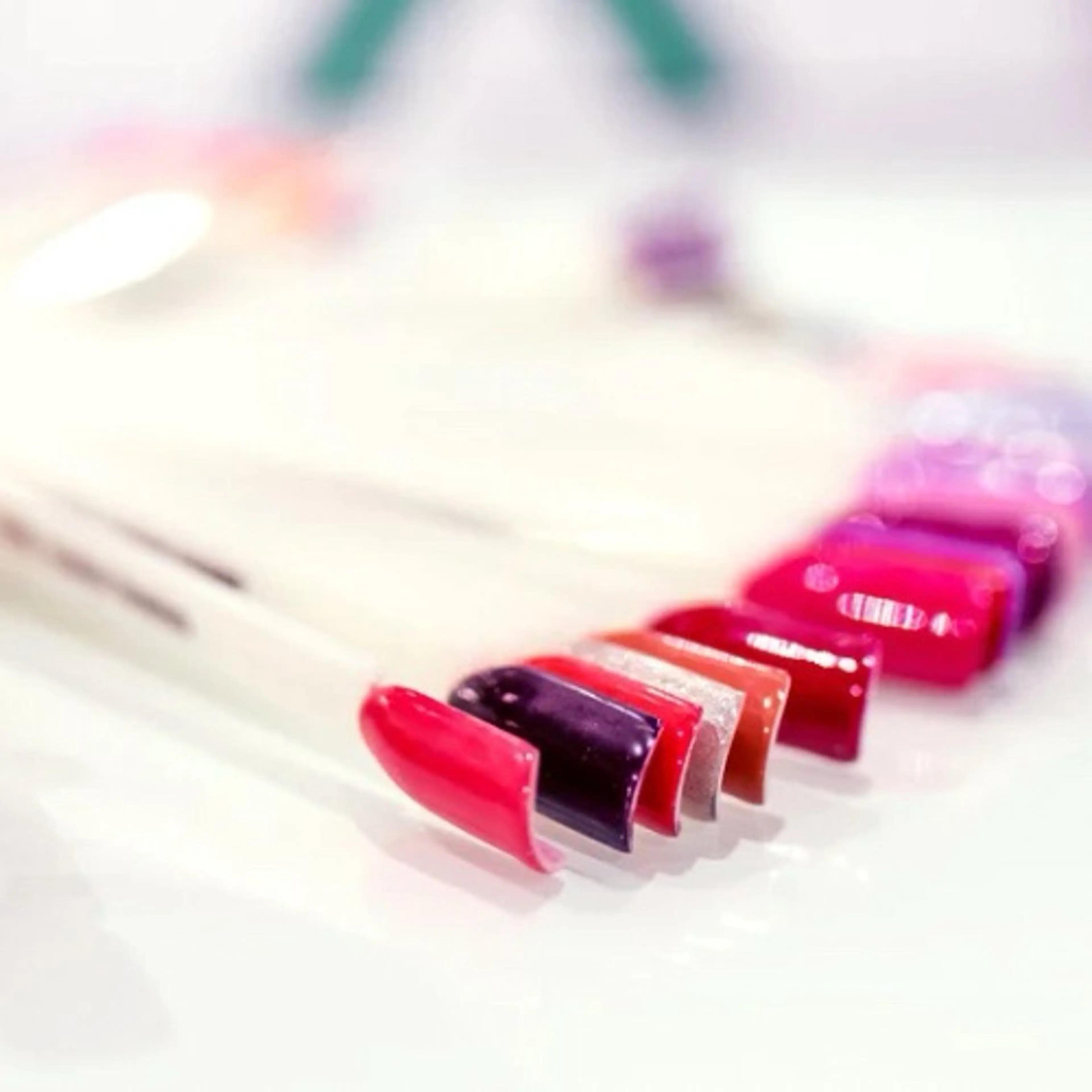 ネイル フットネイル みんなのネイルサロン IRiS所属・一人ひとりに寄り添う 施術🌈IRiS🪽のネイルデザイン