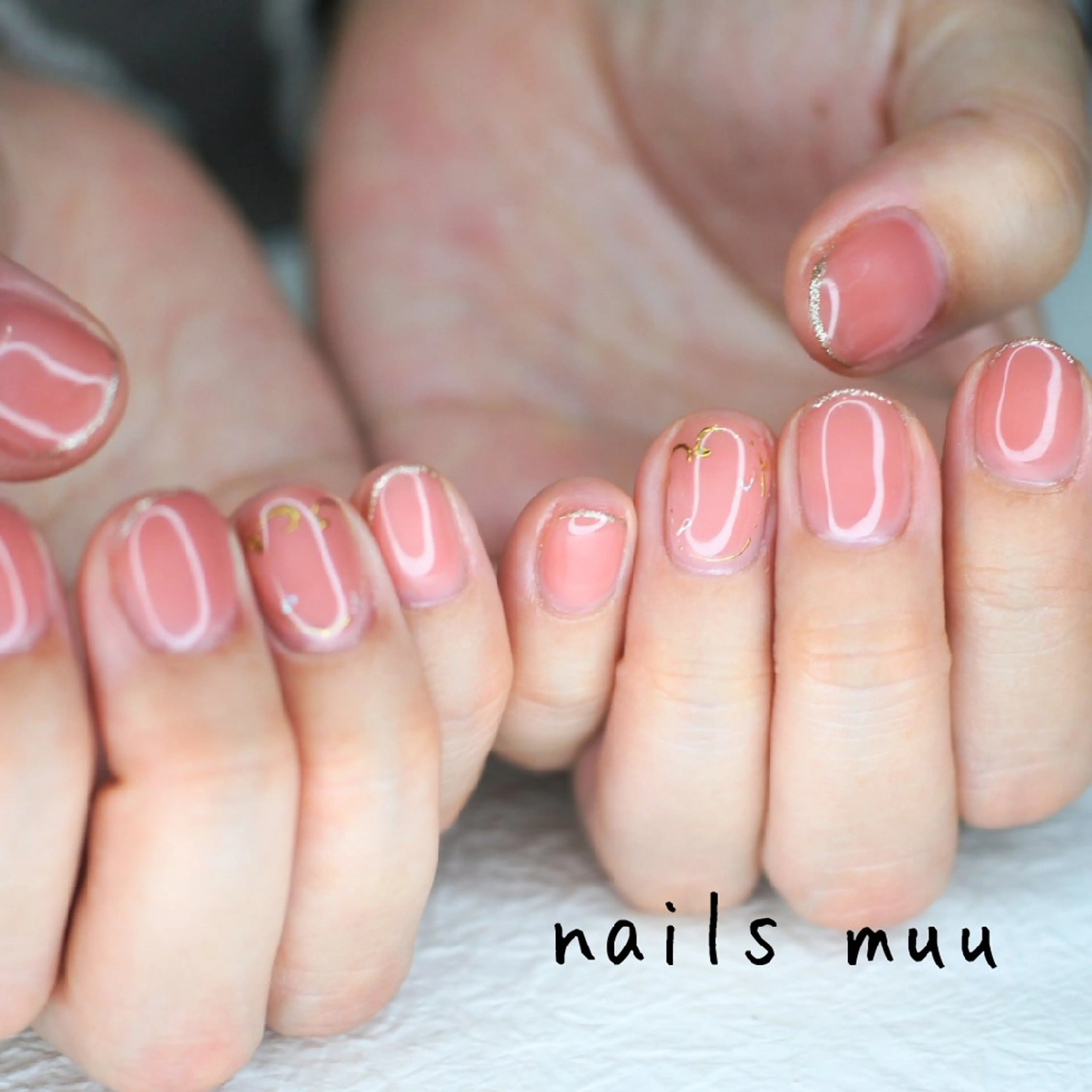 ネイル アートネイル ゴールド ハート オフィスネイル シンプルネイル ハンドネイル nails muu まゆのネイルデザイン