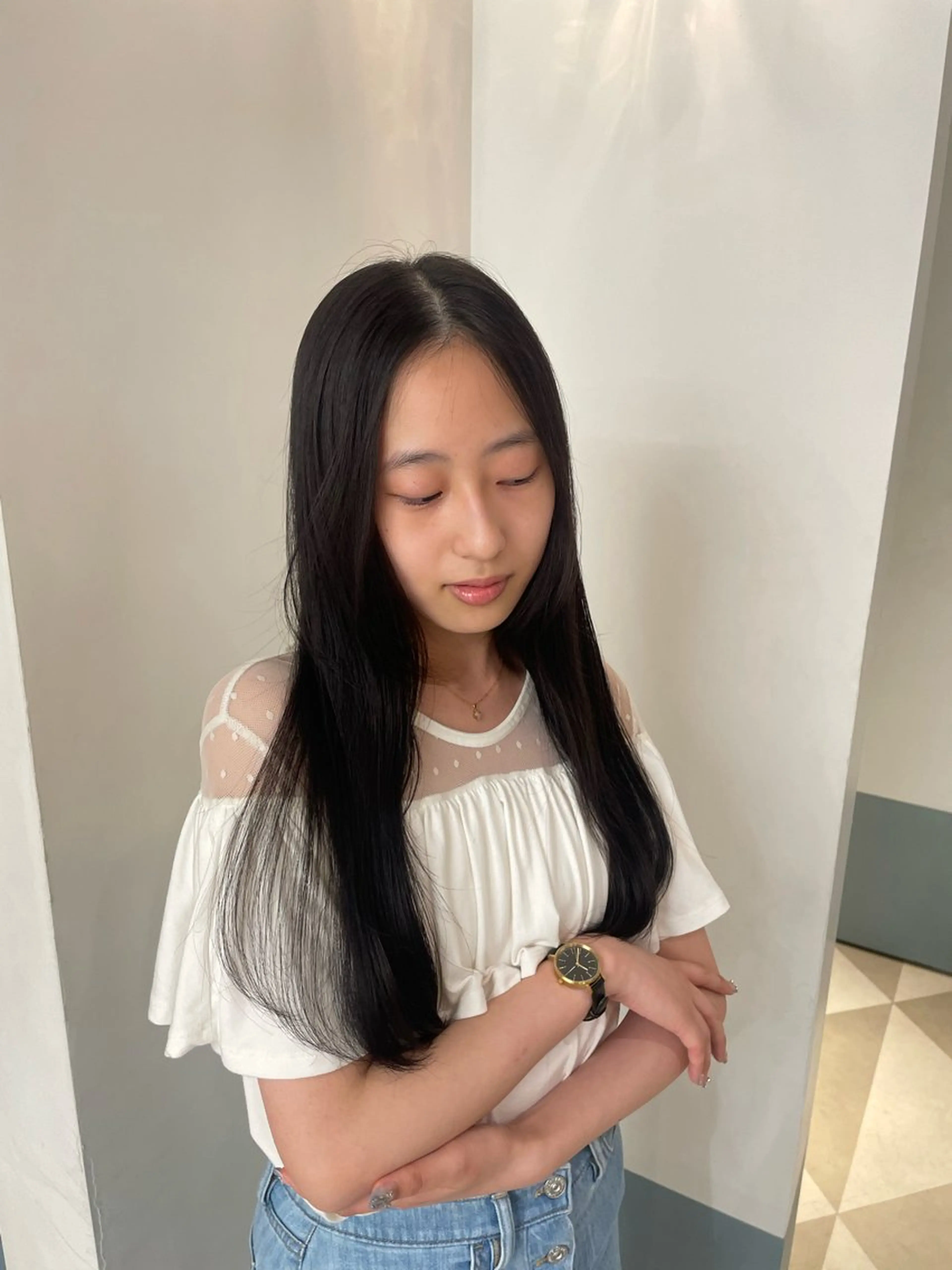 セミロング カラー パーマ セミロングパーマ 森山 陽菜のヘアスタイル