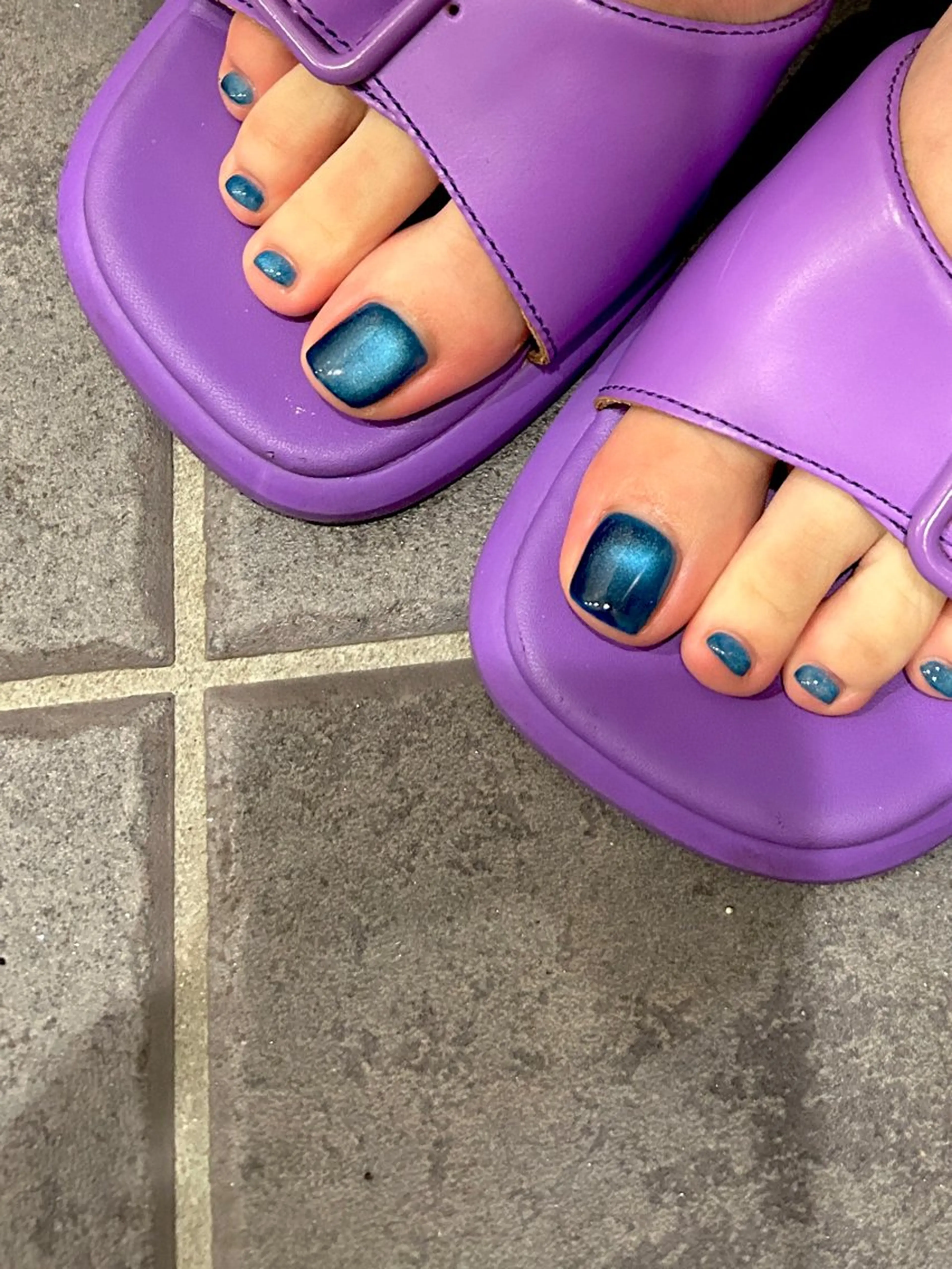 ネイル フットネイル マグネットネイル フットネイル hali’a nailのネイルデザイン