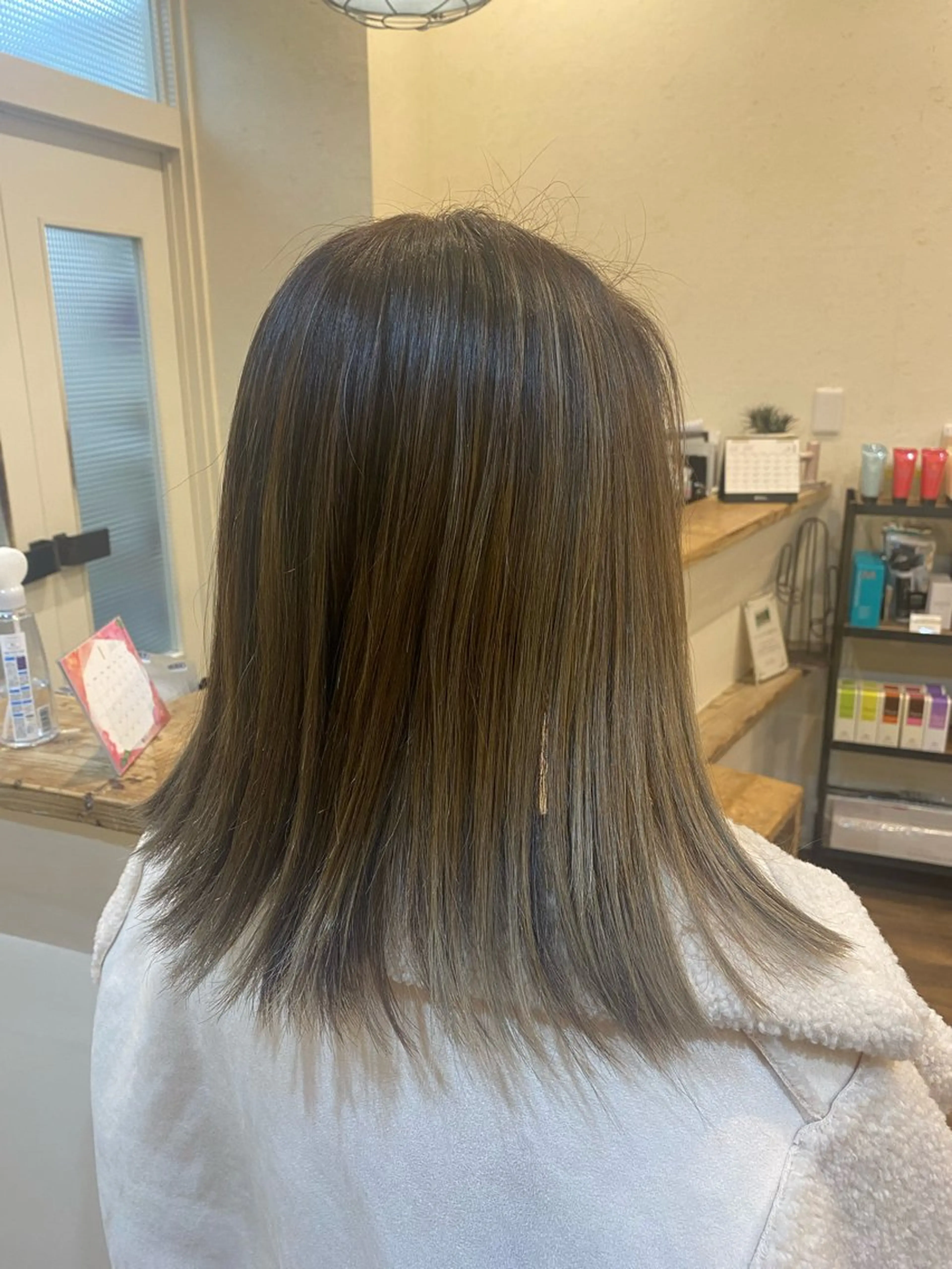 ミディアム ヘアカラー 透明感カラー /Kanon️🫧のヘアスタイル