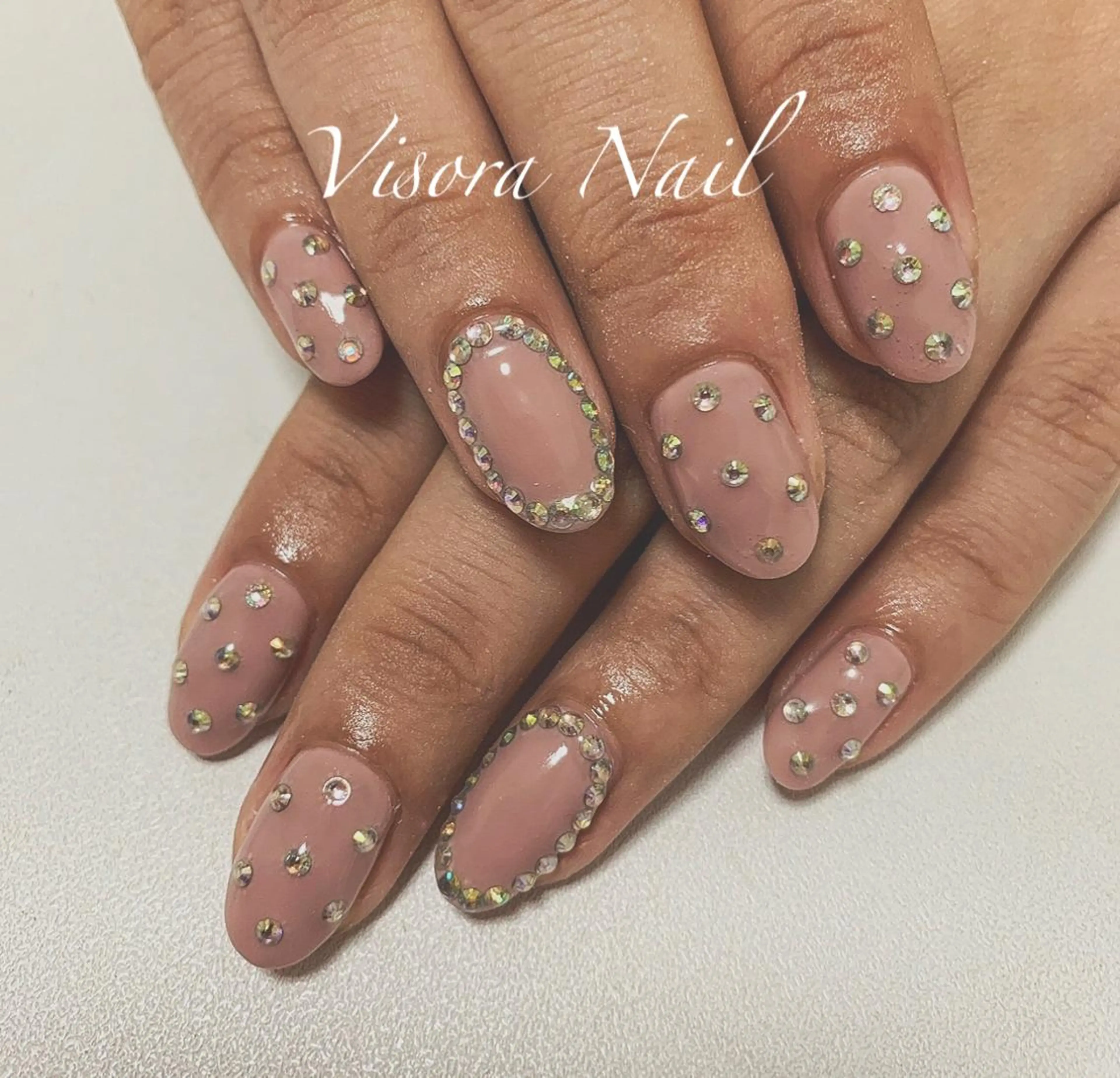 ネイル ハンドネイル 美SORA ～ｳﾞｨｿﾗ～のネイルデザイン