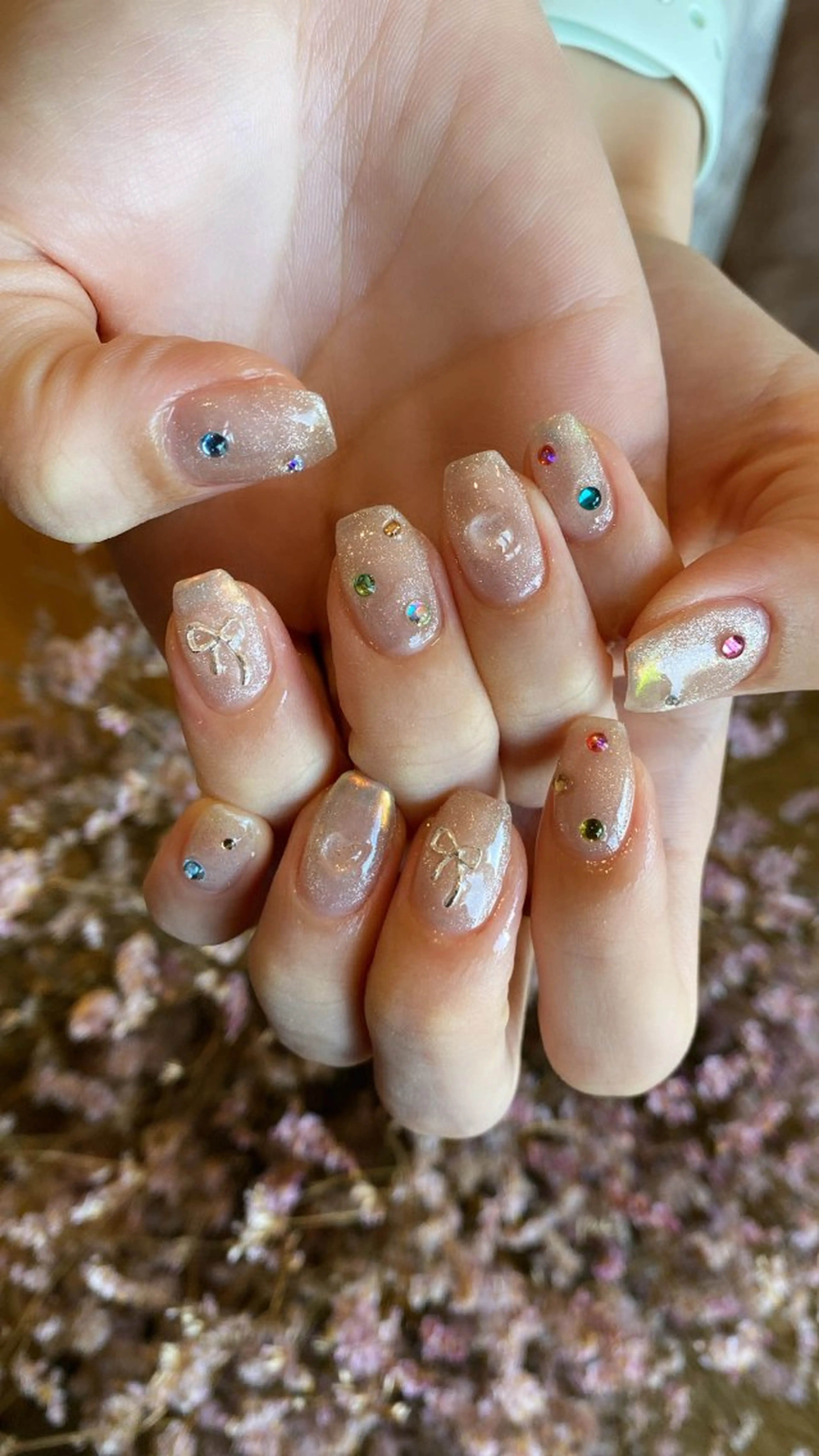 ネイル ハンドネイル crystal ⭐︎ colorのネイルデザイン