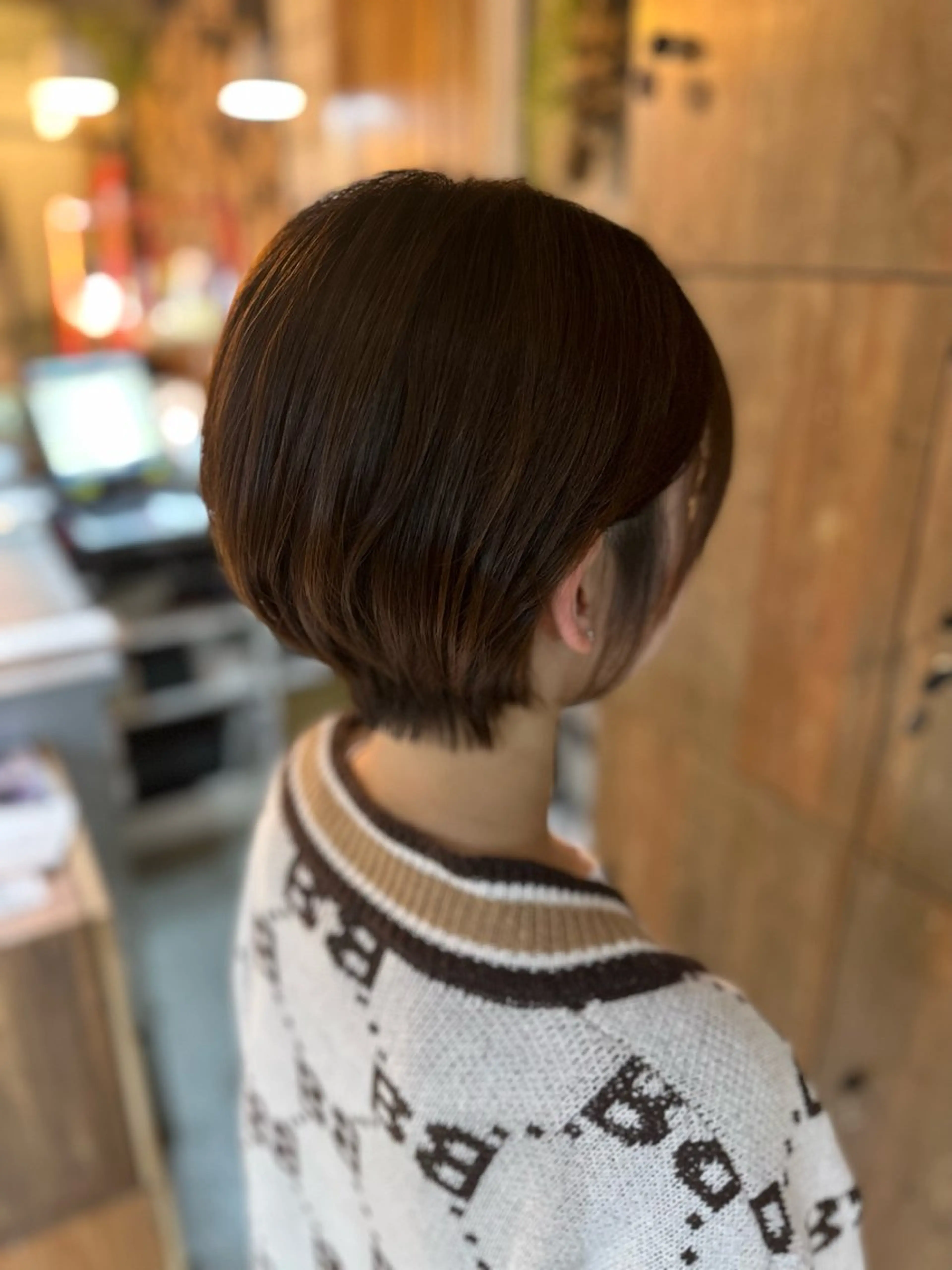 ショート くびれヘア ショートヘア カット 溜 一太のヘアスタイル