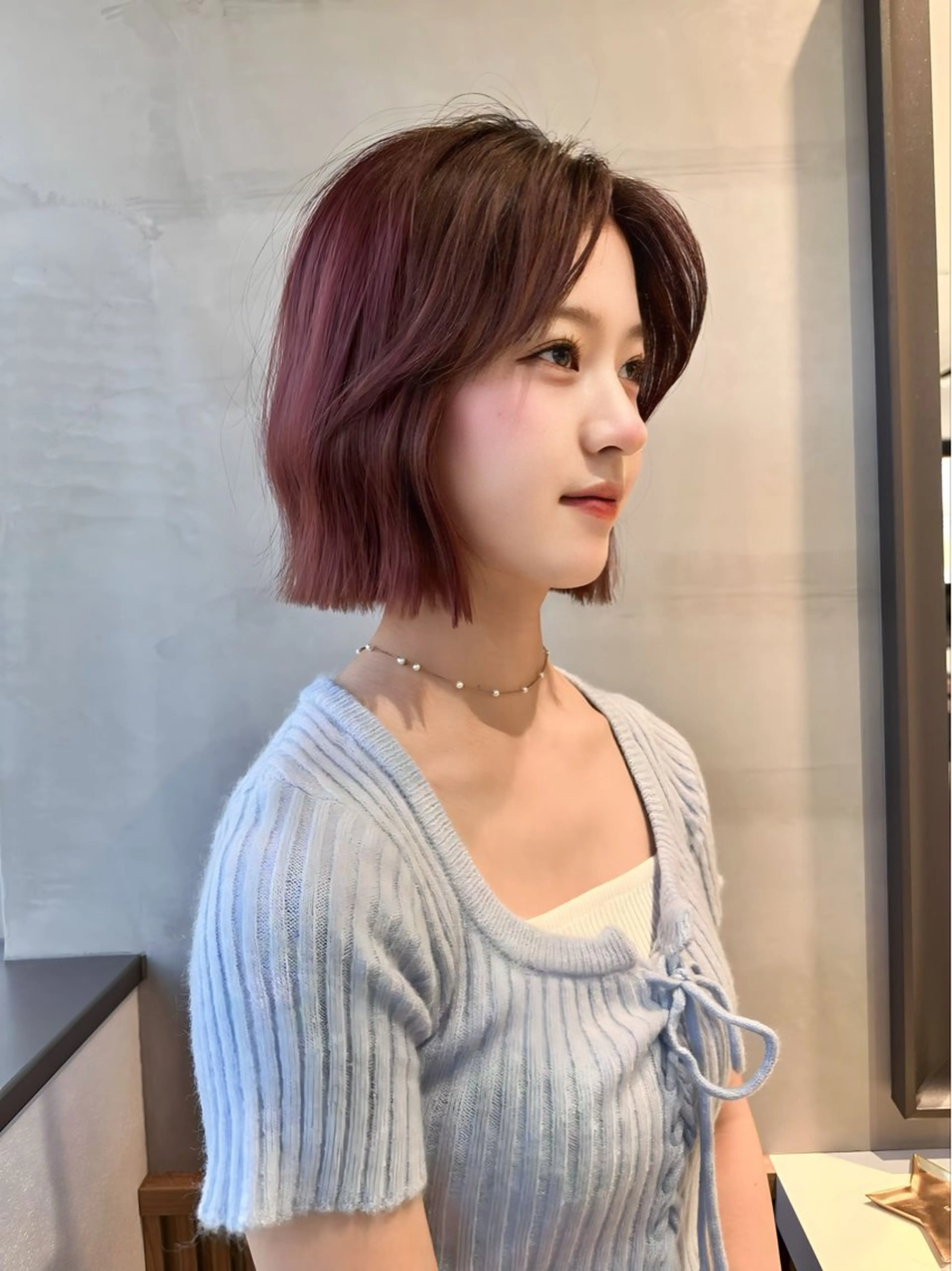 ショート カラー カット ヘアカラー トリートメント かえ🩶韓国ボブ🎀 透明感カラー🥣のヘアスタイル