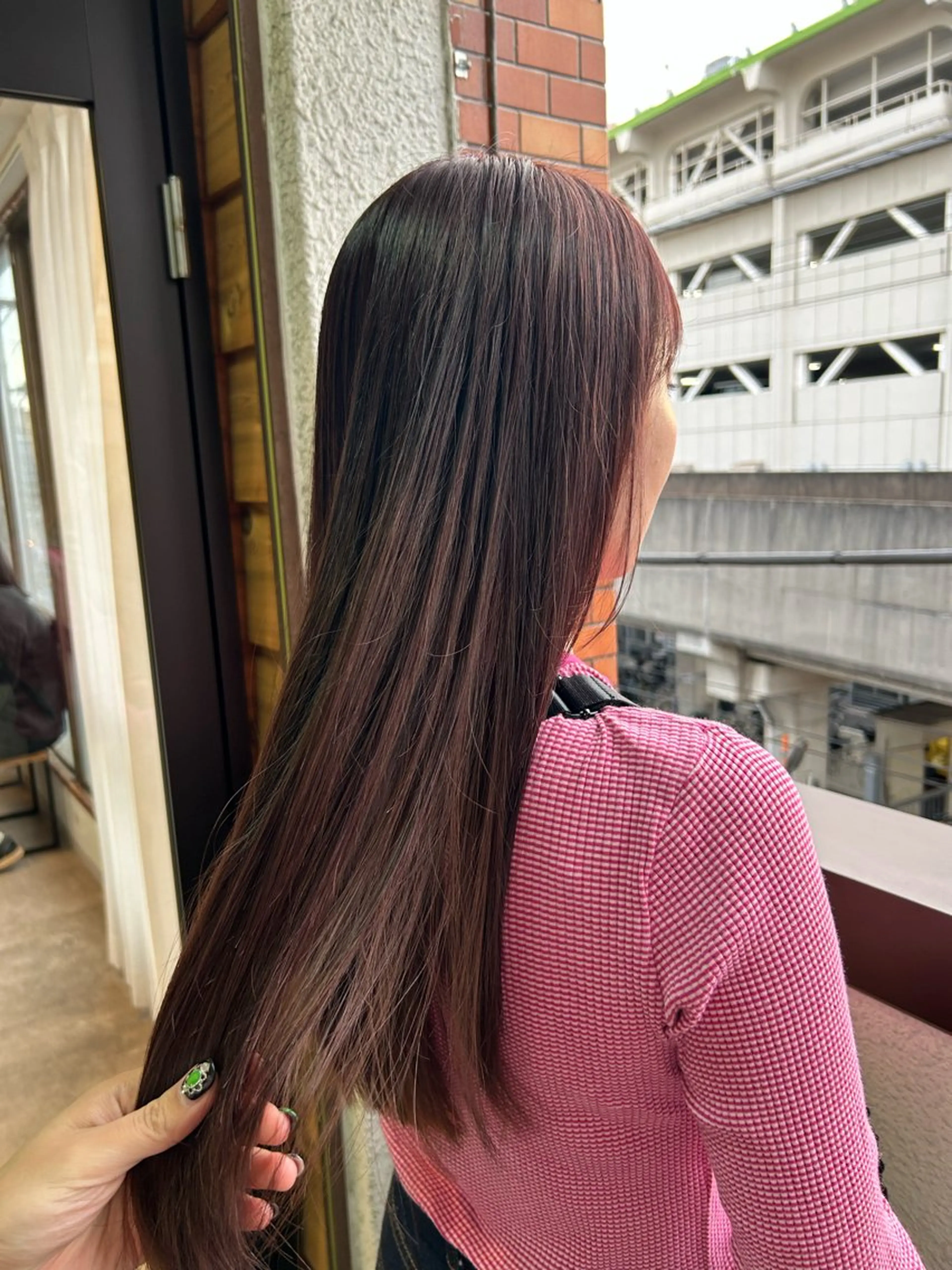 ロング カラー ブリーチ 透明感カラー ブリーチなしカラー ヘアカラー トリートメント affect所属・田中 未夢のヘアスタイル