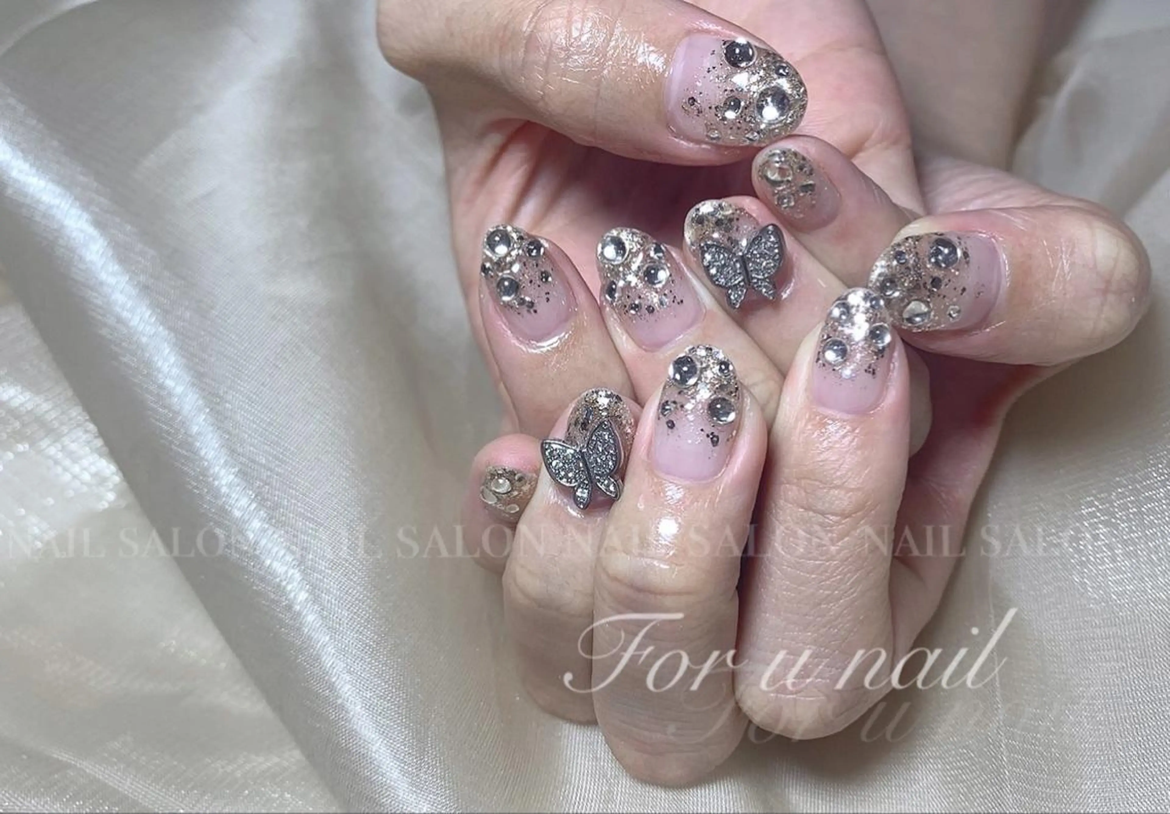ネイル ハンドネイル For  u  nail川崎所属・For u nailのネイルデザイン