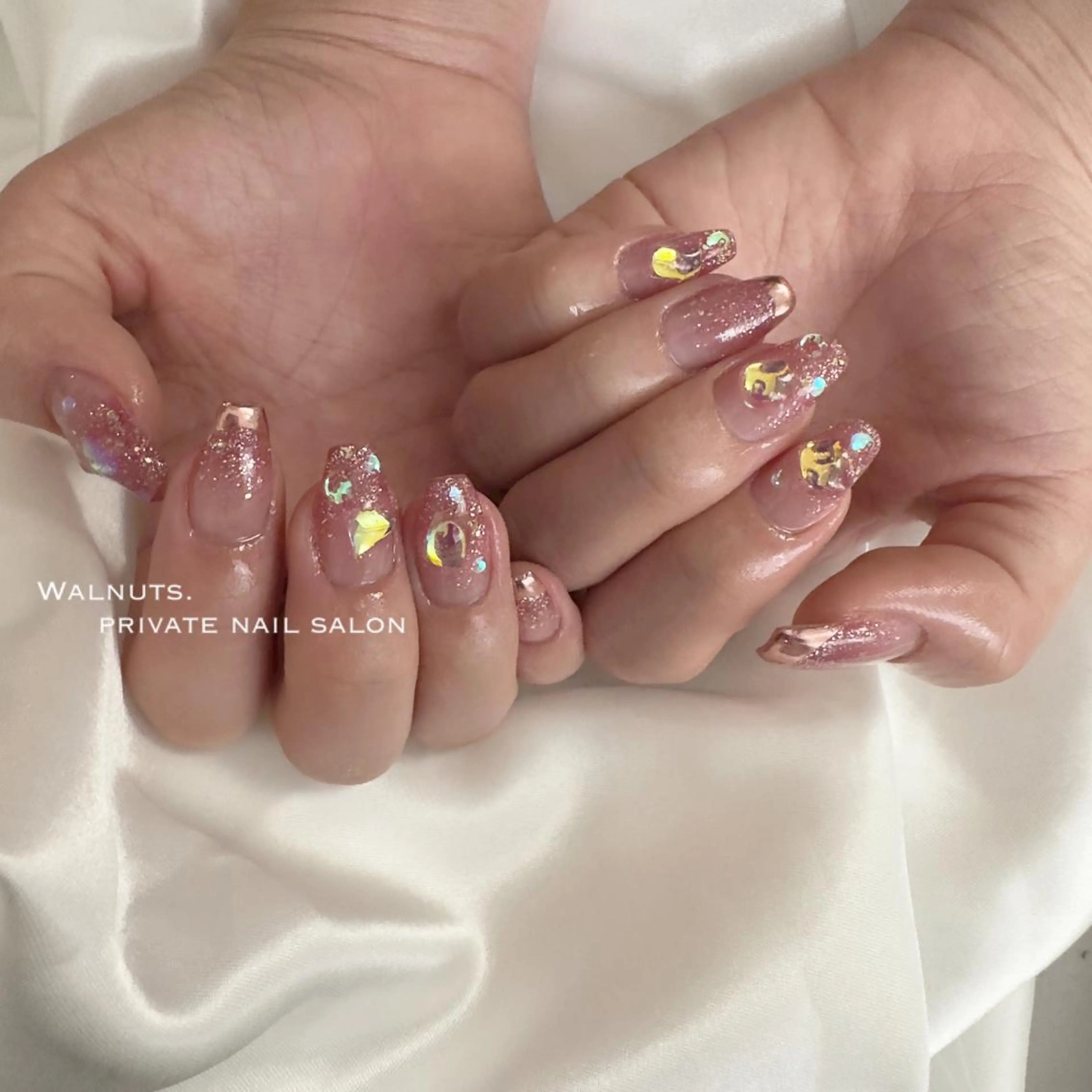 ネイル Walnuts nailのネイルデザイン