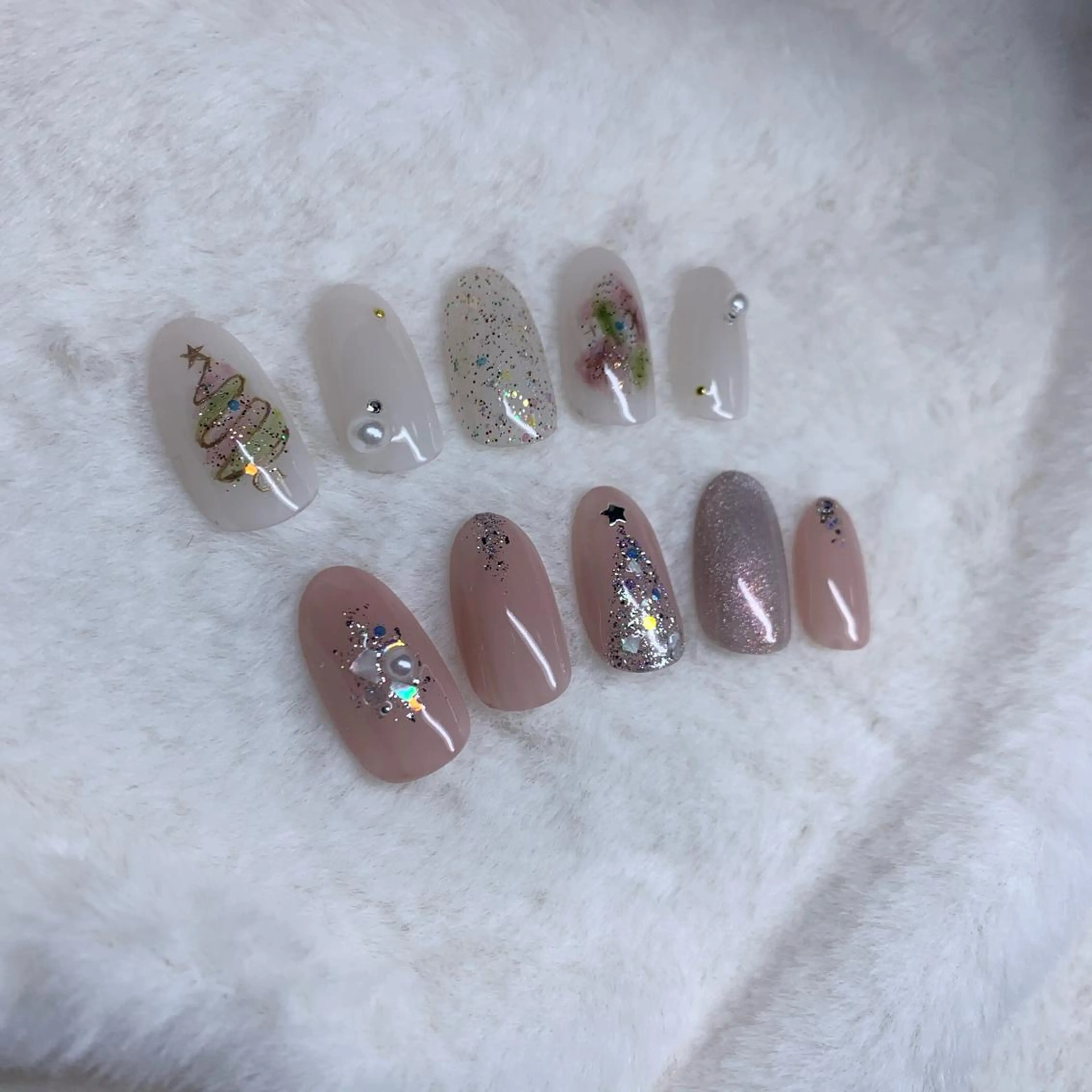 ネイル アートネイル 冬ネイル クリスマス ハンドネイル nailsalon *hwa-hwa*のネイルデザイン