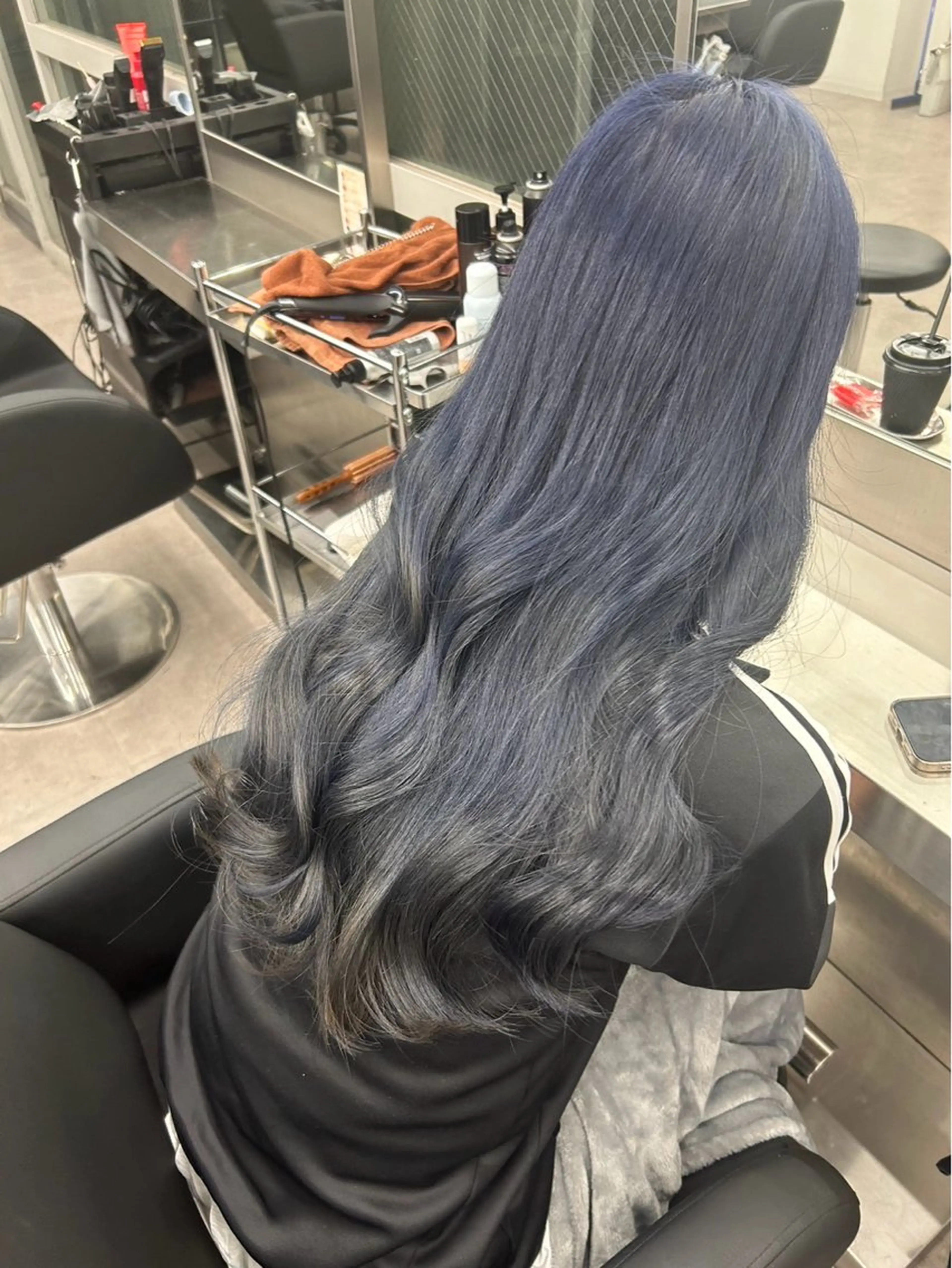 ロング カラー 𝒌𝒂𝒓𝒊𝒏 /大阪/韓国風🩵のヘアスタイル