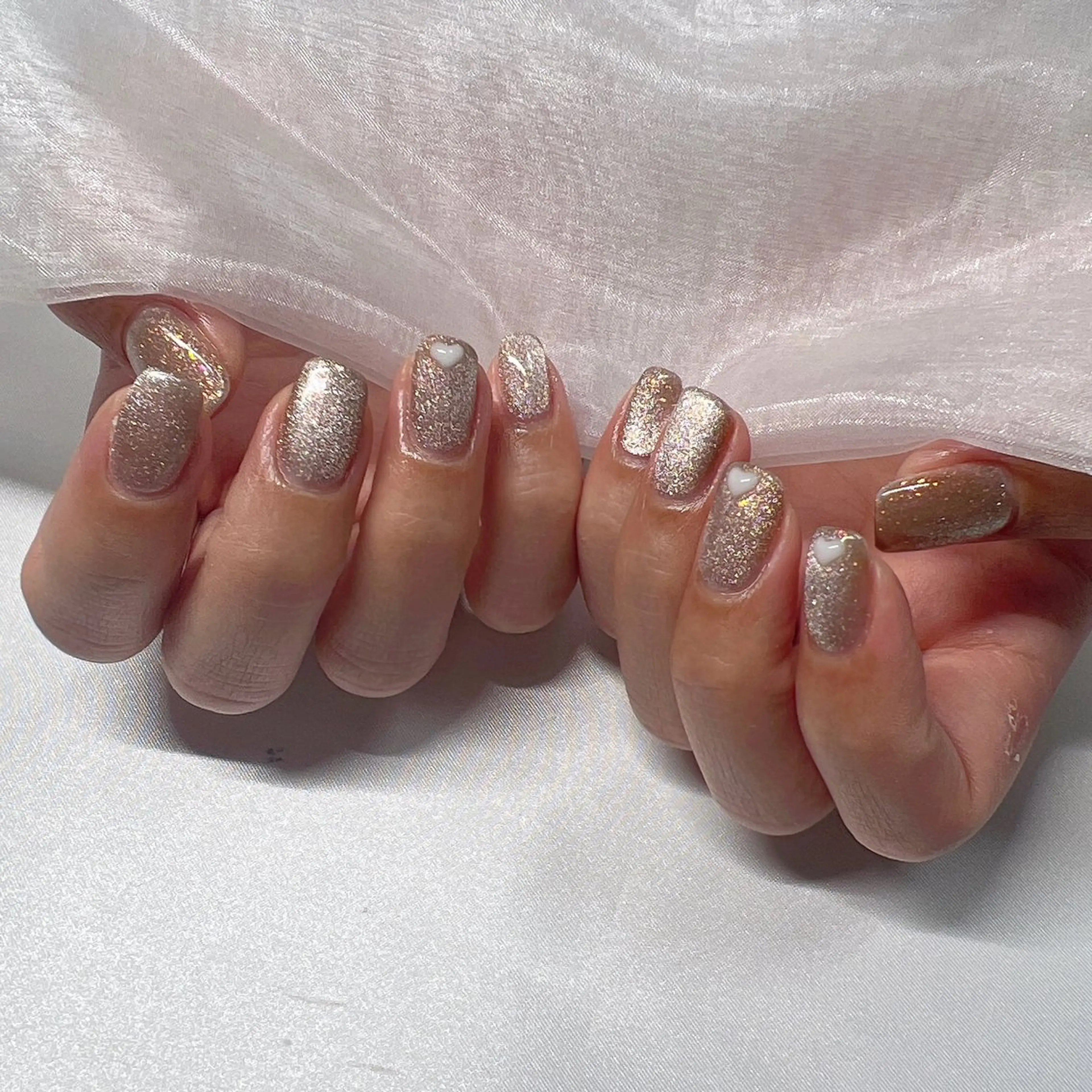 ネイル ジェルネイル 韓国ネイル ラメ(グリッター) マグネットネイル ミラーネイル ハンドネイル -nail salon-Reward所属・nail salon Rewardのネイルデザイン