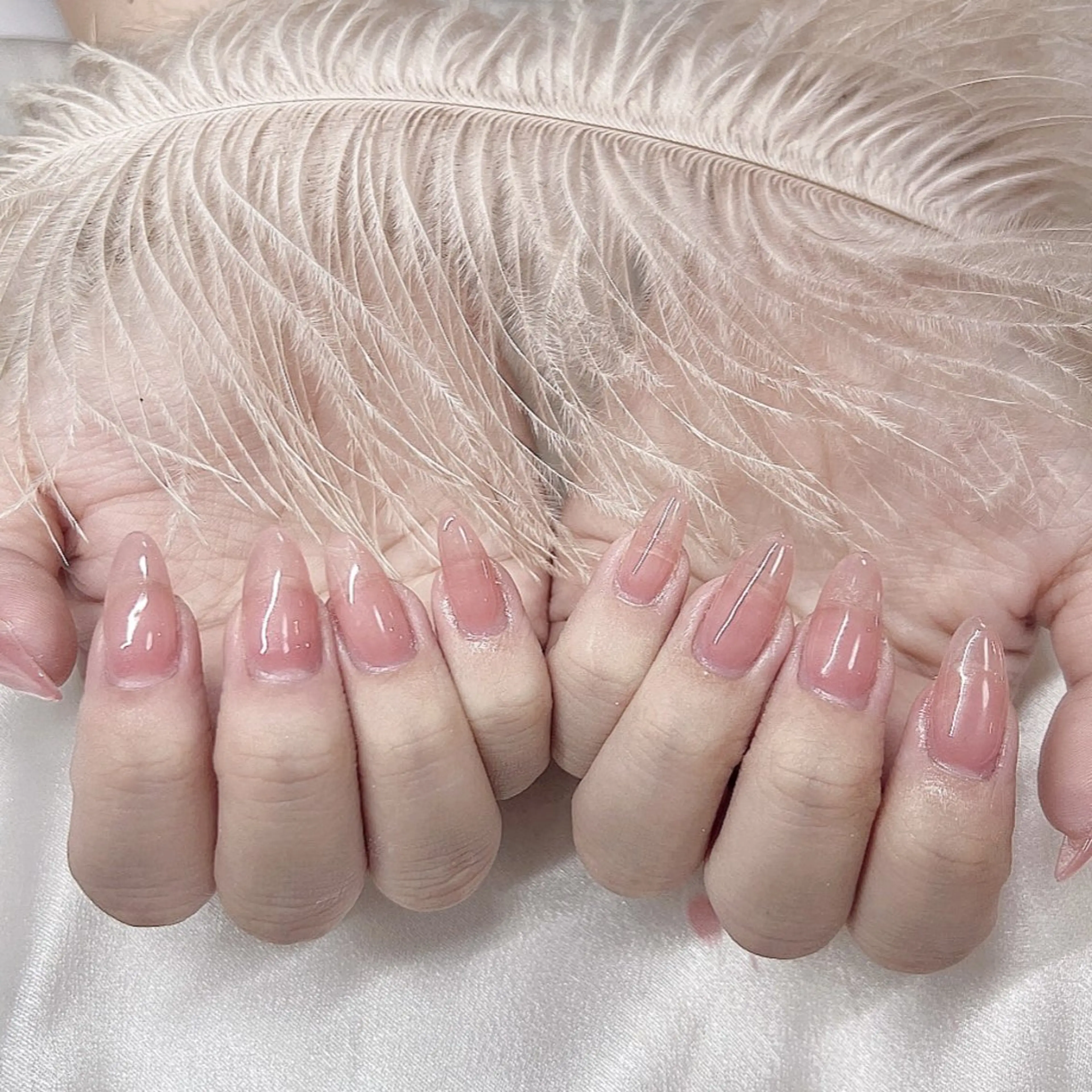 ネイル チークネイル 長さ出し フラッシュネイル フットネイル フレンチネイル Niko nailサロンのネイルデザイン