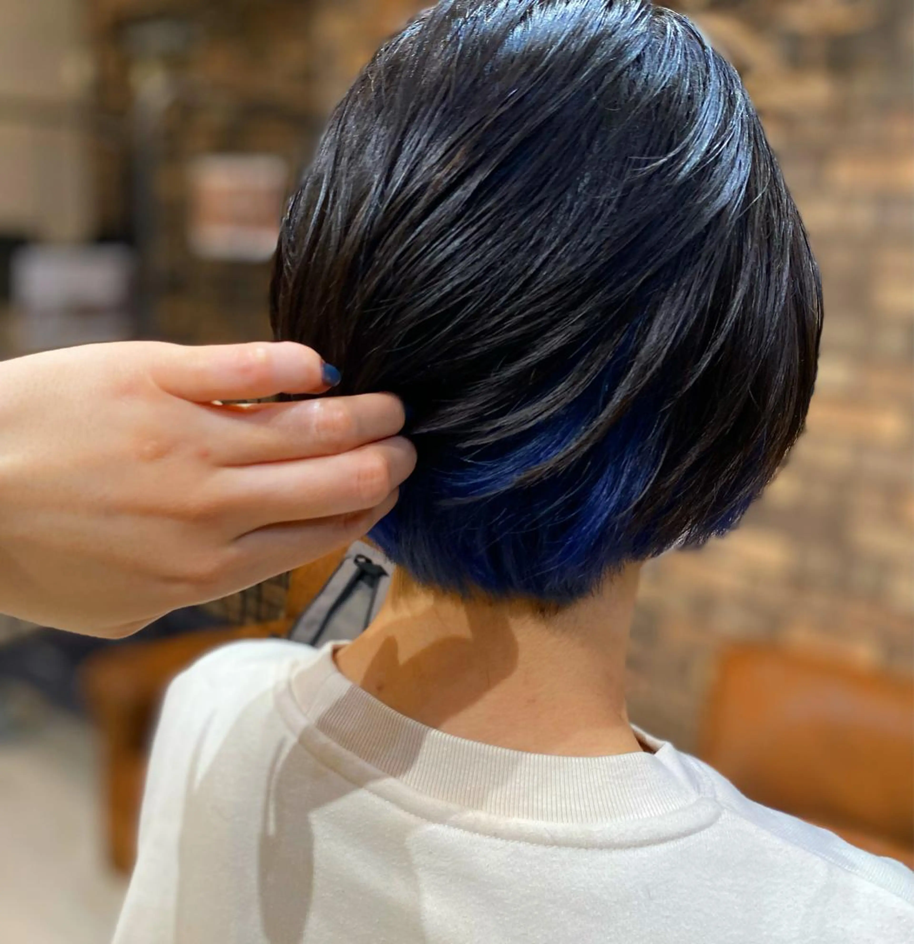 ショート カラー ヘアアレンジ バレイヤージュ ブリーチ ケアブリーチ ダブルカラー イヤリングカラー .・.艶髪ヘアケア サカモト.・.のヘアスタイル