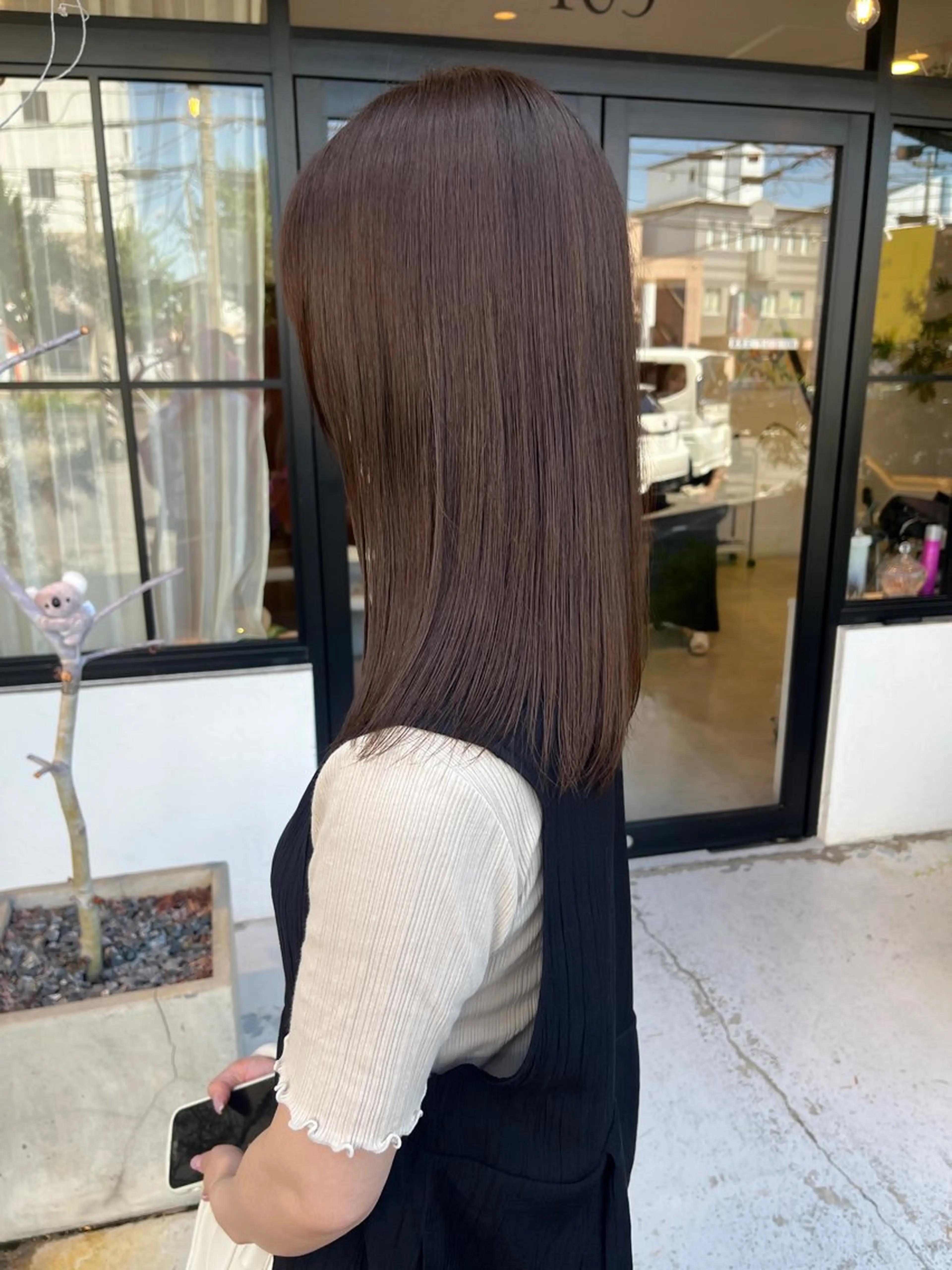 セミロング ヘアカラー トリートメント 阪東 智春のヘアスタイル