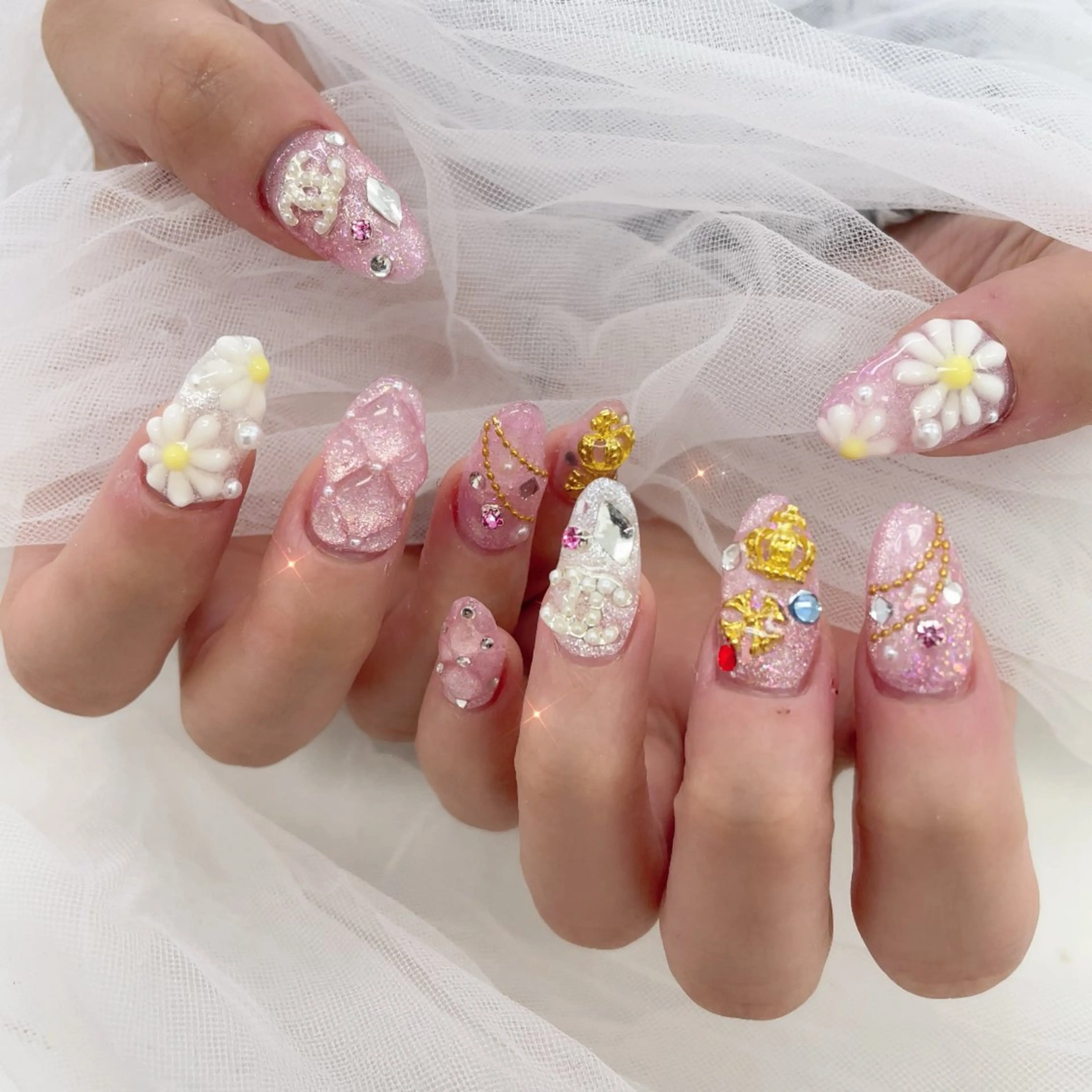 セミロング ハンドネイル cho nailのネイルデザイン