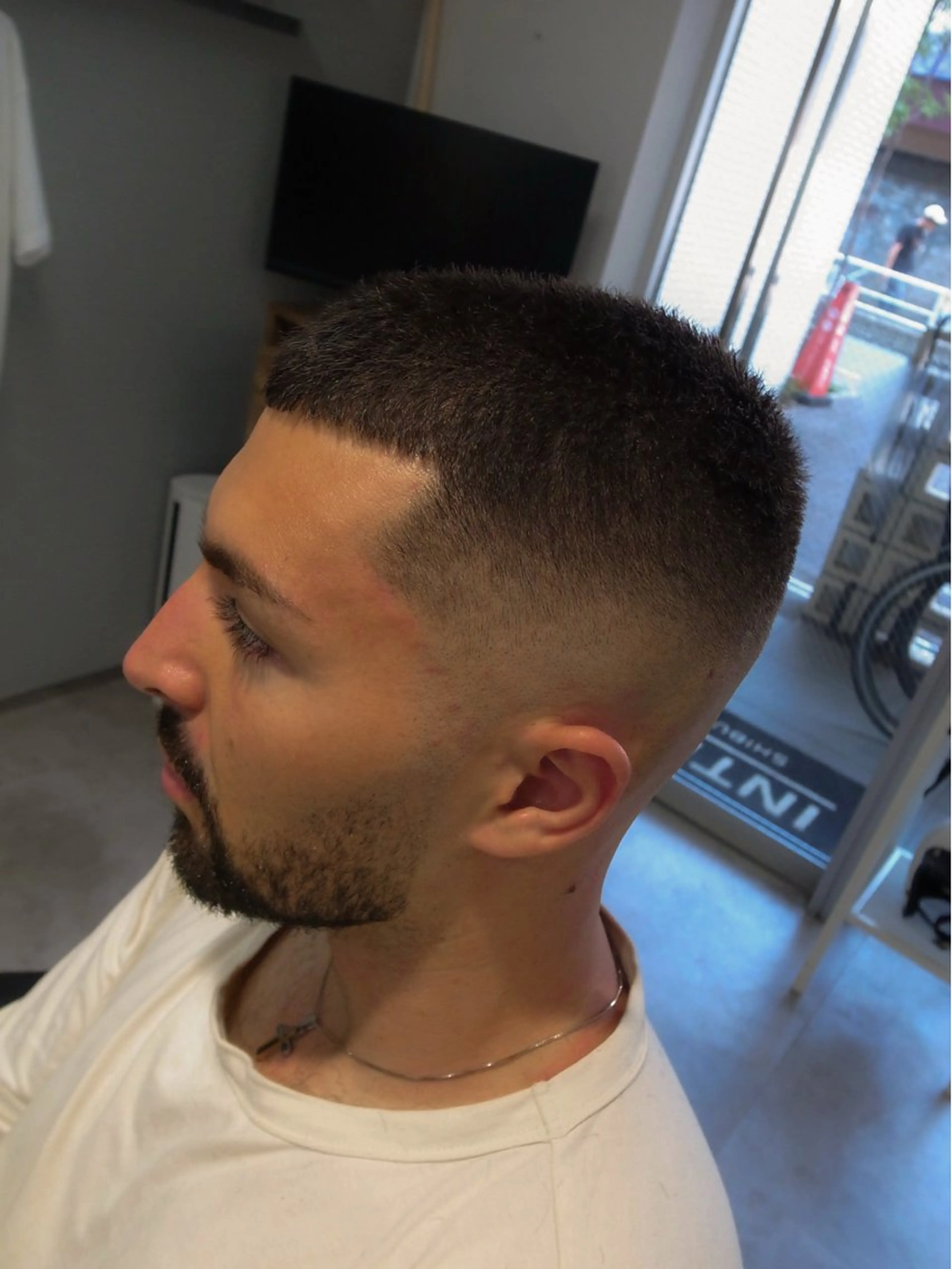 ショート パーマ メンズ カット INTRO SHIBUYA by Fi-Ne所属・💈メンズフェード 特化DAIYA💈のヘアスタイル