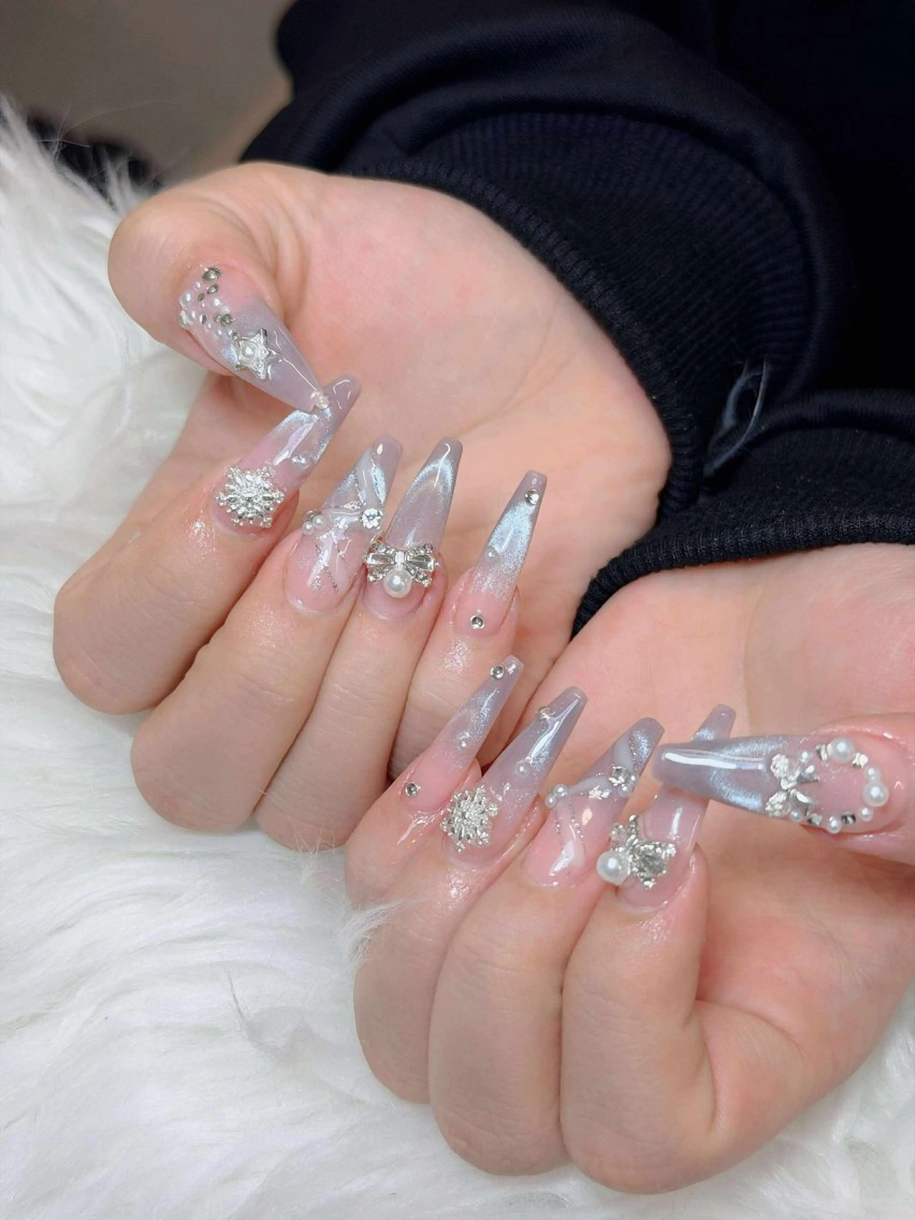 ネイル オーロラネイル チークネイル フットネイル フレンチネイル ハロウィン ハンドネイル Lumi Nail 新大久保3‘のネイルデザイン