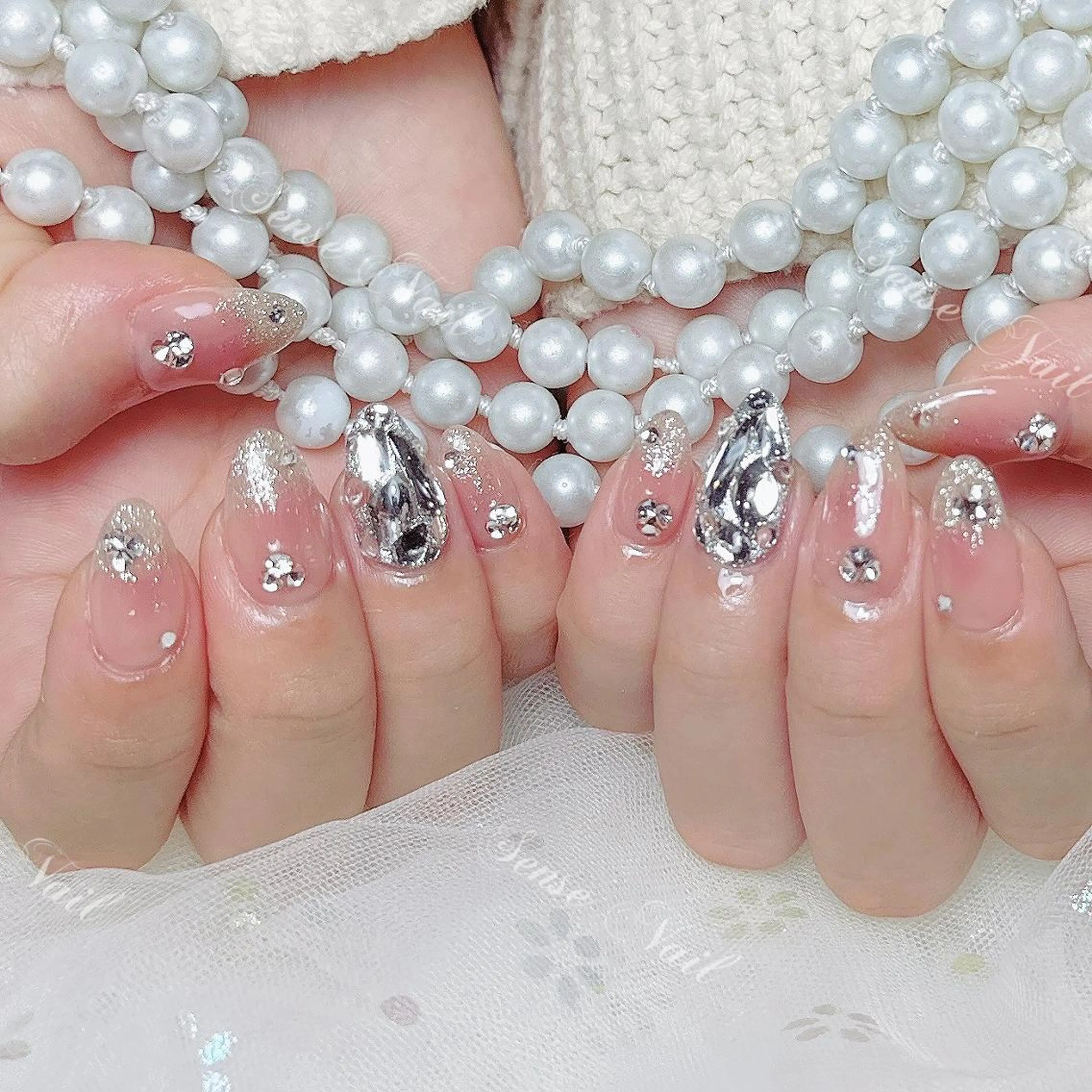 ネイル ハンドネイル ハンドケア 🌷 Mooning 🌷のネイルデザイン