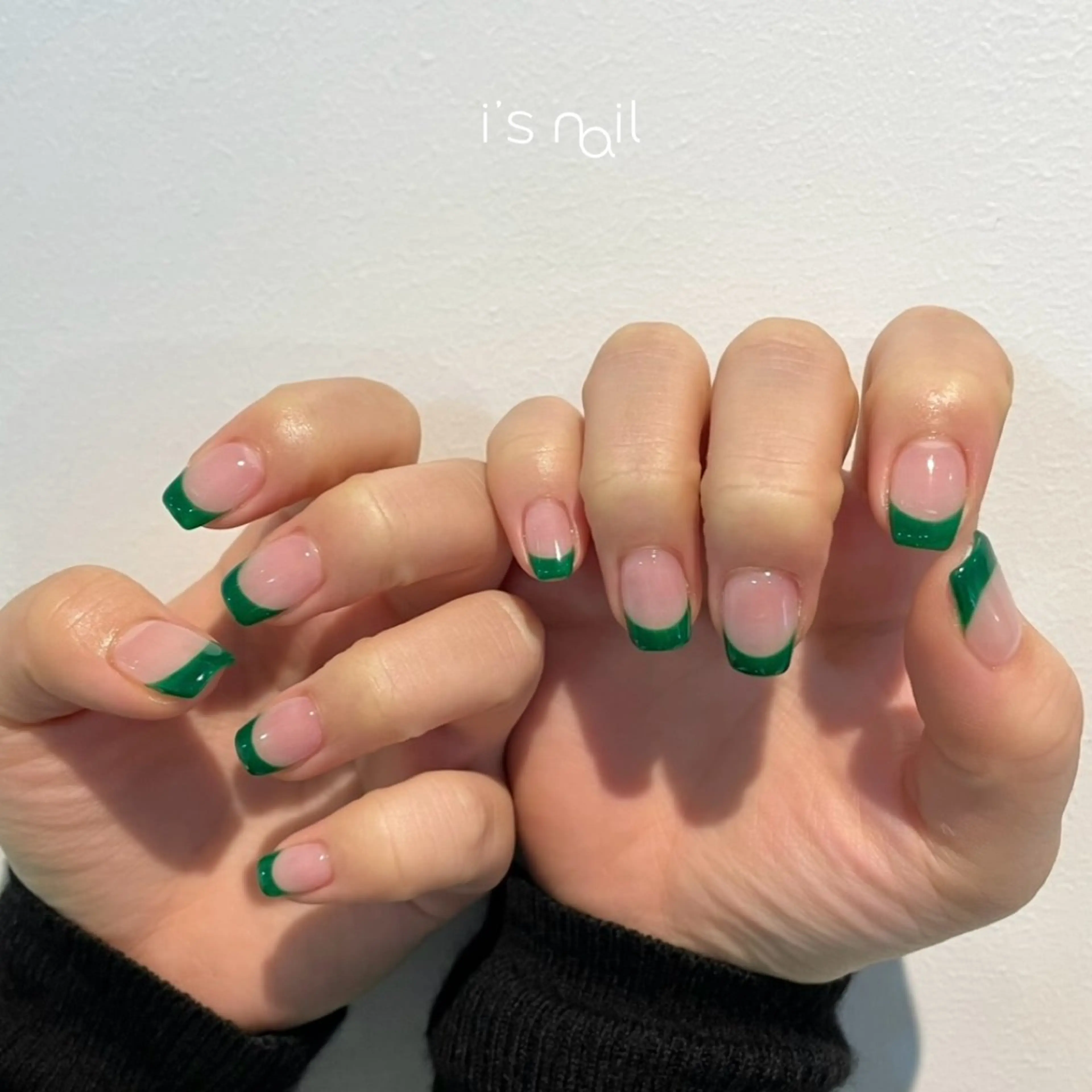 ネイル フレンチネイル i's nail 〈アイズネイル〉のネイルデザイン