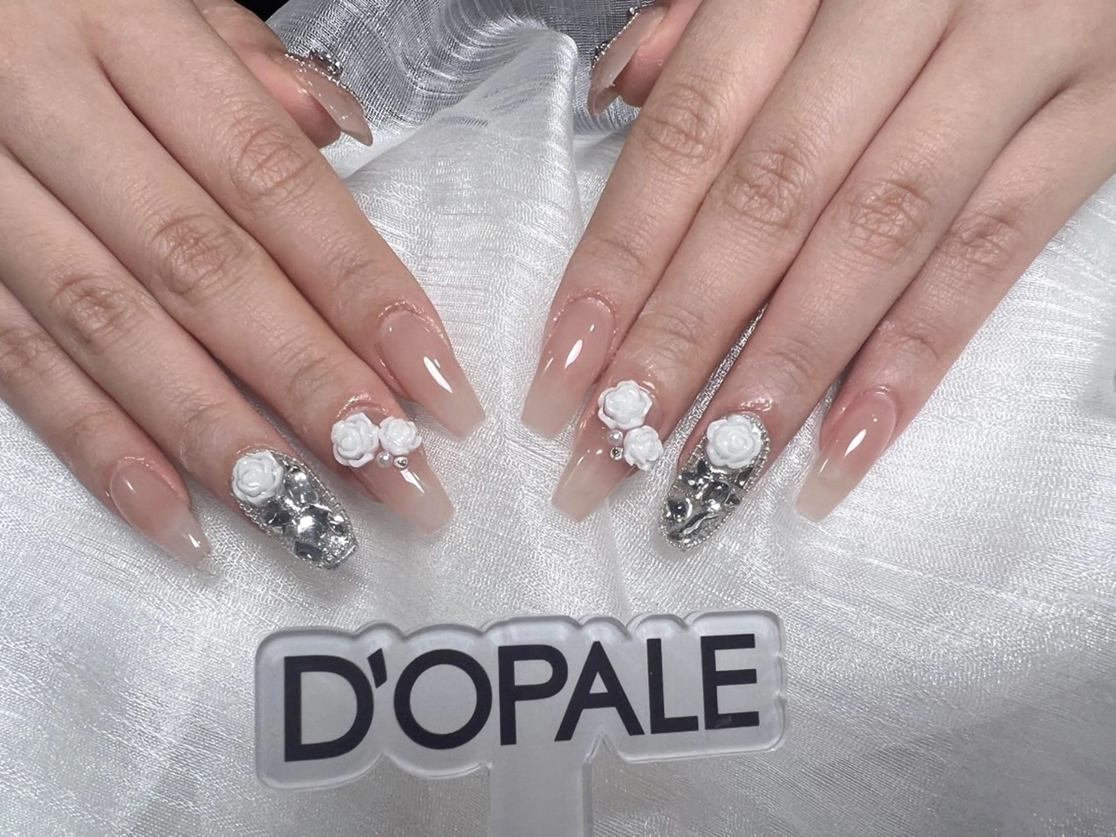 ネイル ハンドネイル DOPALE 上野店サロンのネイルデザイン