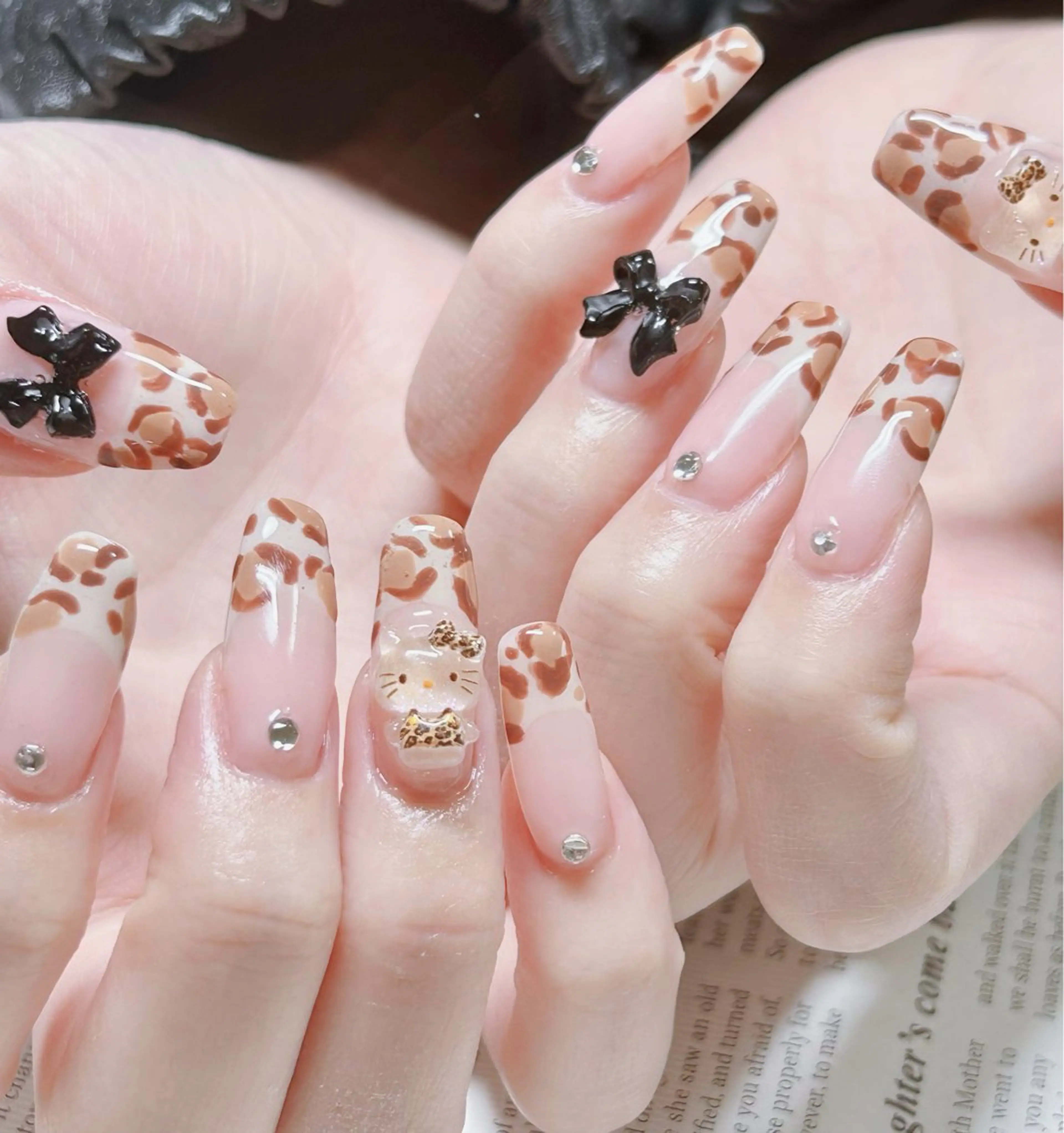 ネイル ハンドネイル コウ ヨウのネイルデザイン