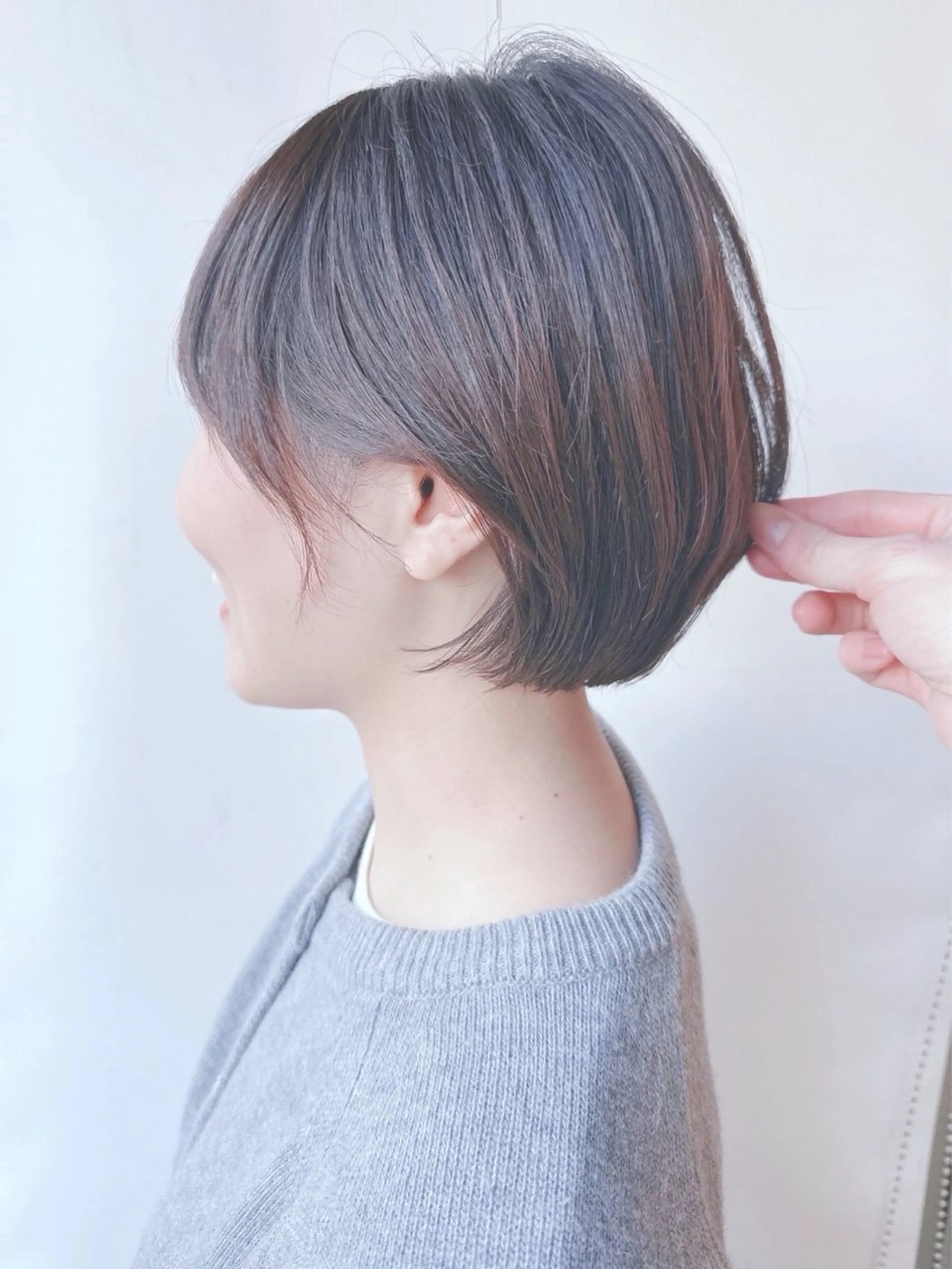 ショート カット とうい/パーマボブ/ くせ毛/丸みボブのヘアスタイル