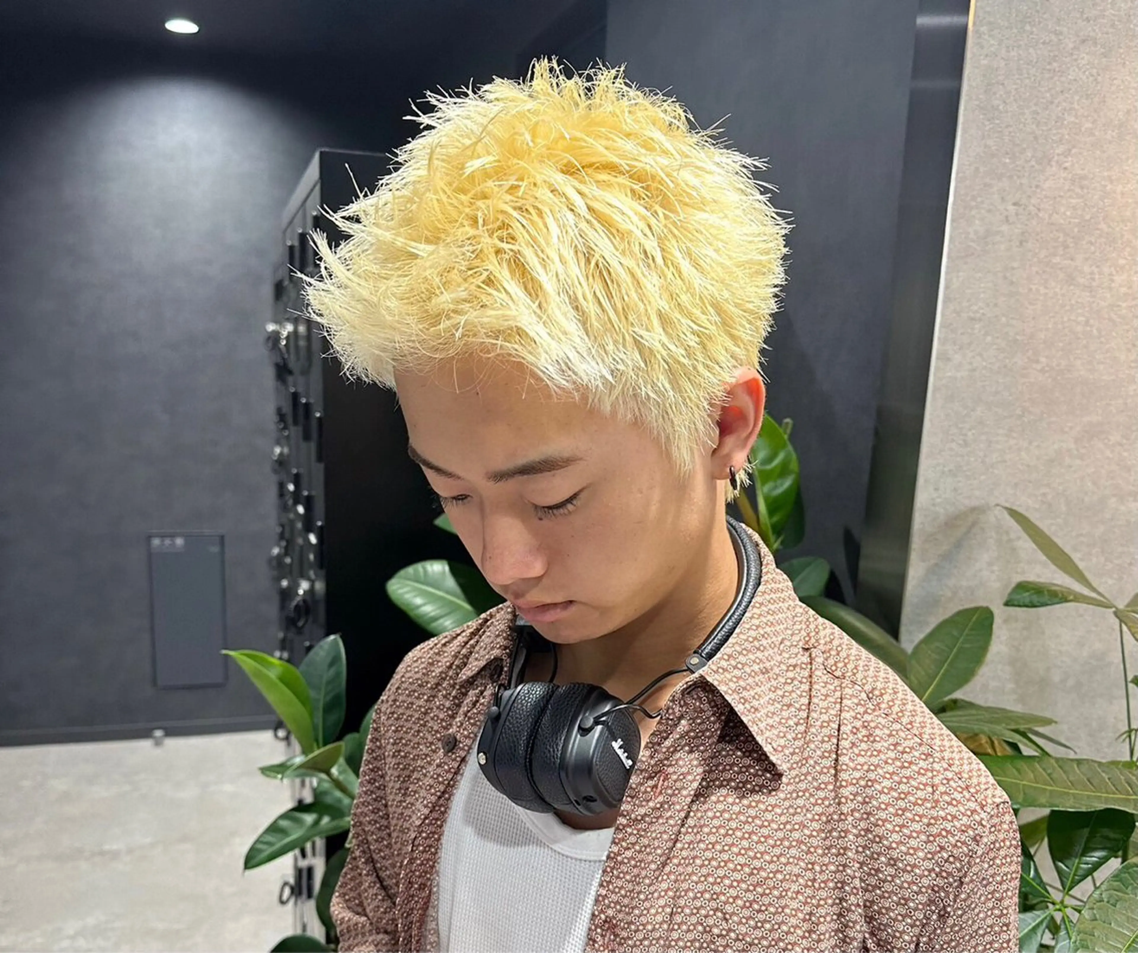 カラー パーマ ヘアアレンジ メンズ ヘアカラー トリートメント ヘッドスパ ヘアセット ✨【公式】渋谷メンズ サロン BLUCK✨のヘアスタイル