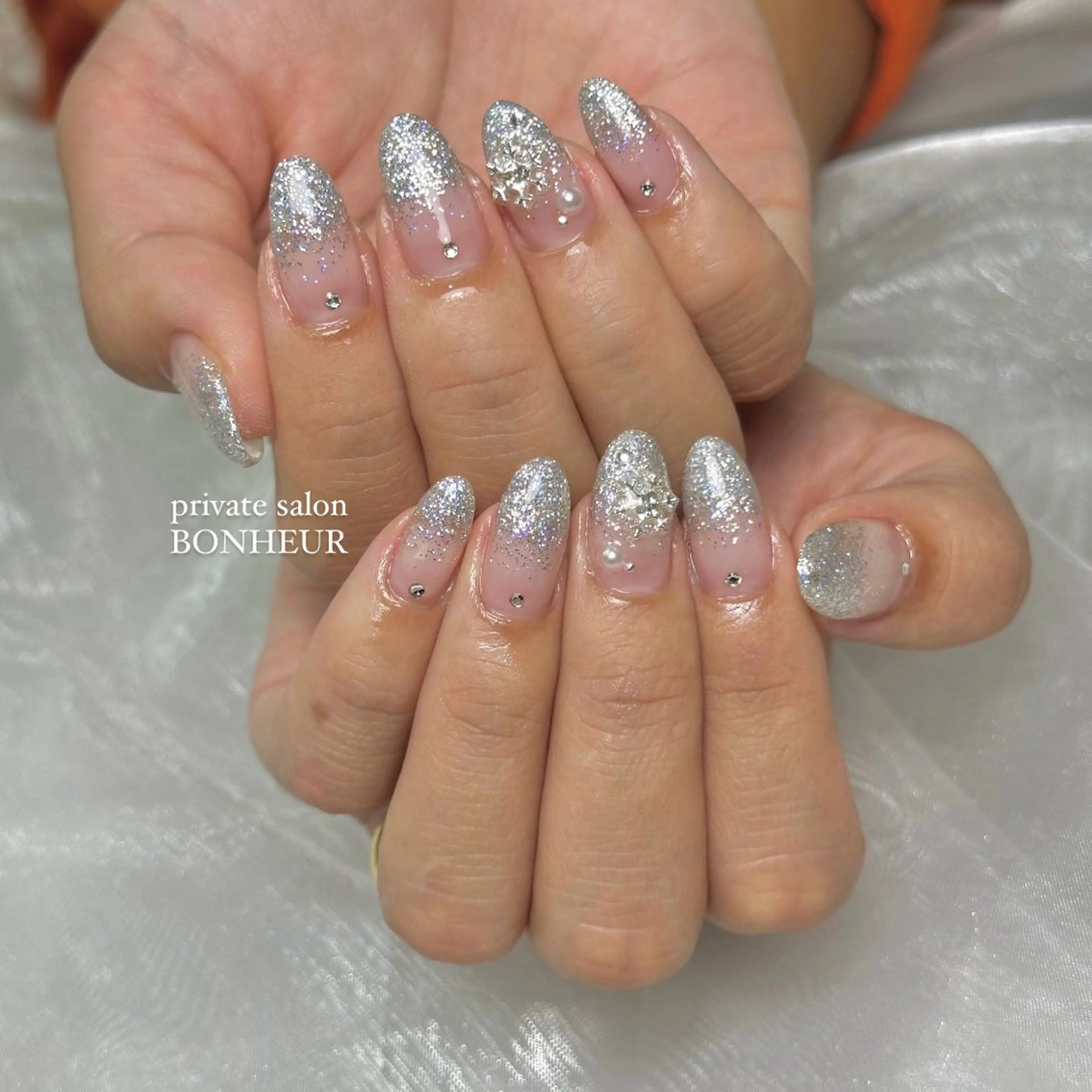 ネイル ハンドネイル BONHEUR Annaのネイルデザイン