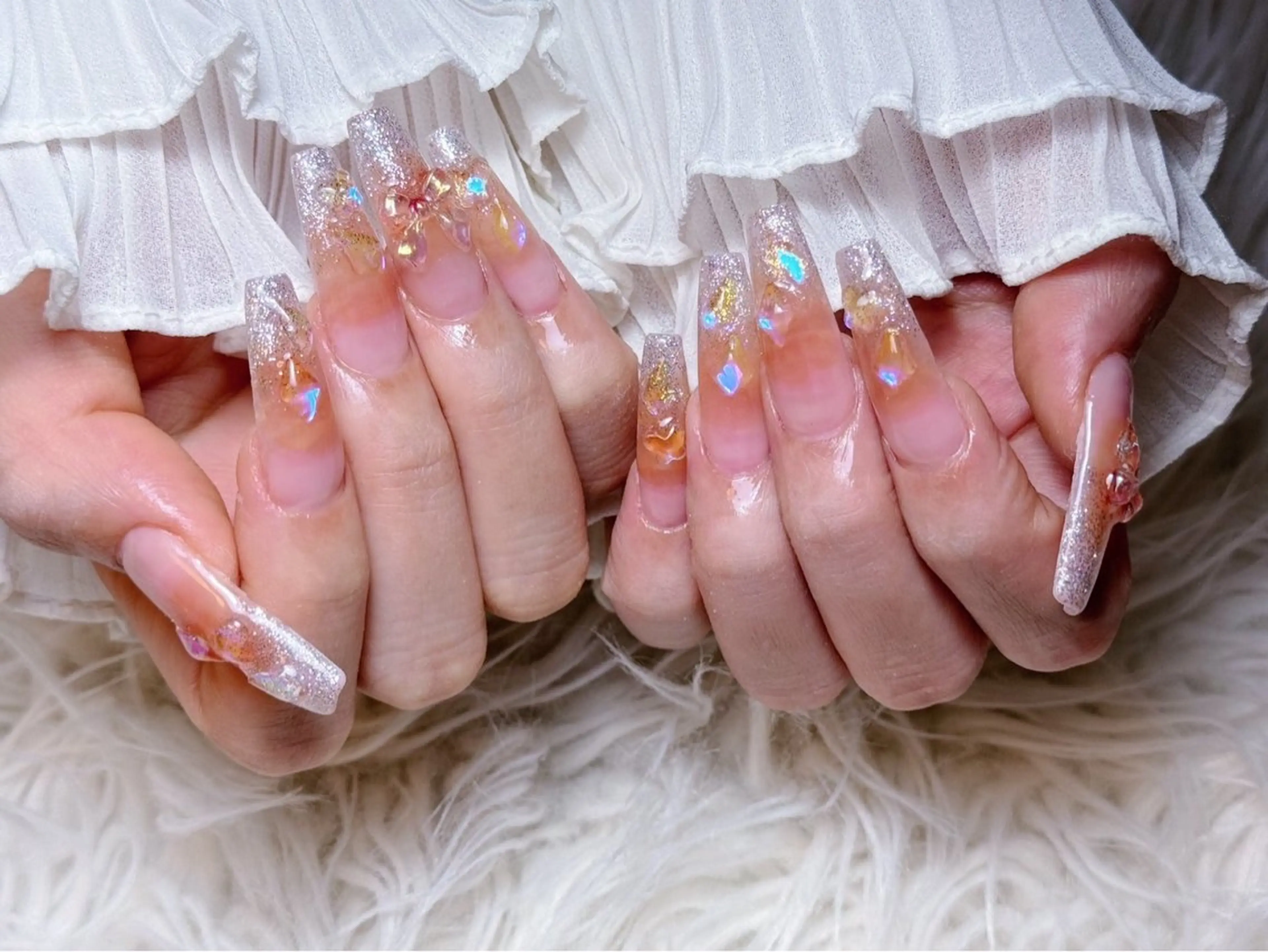 ネイル ハンドネイル ☁️Yun nail KiKi☁️のネイルデザイン