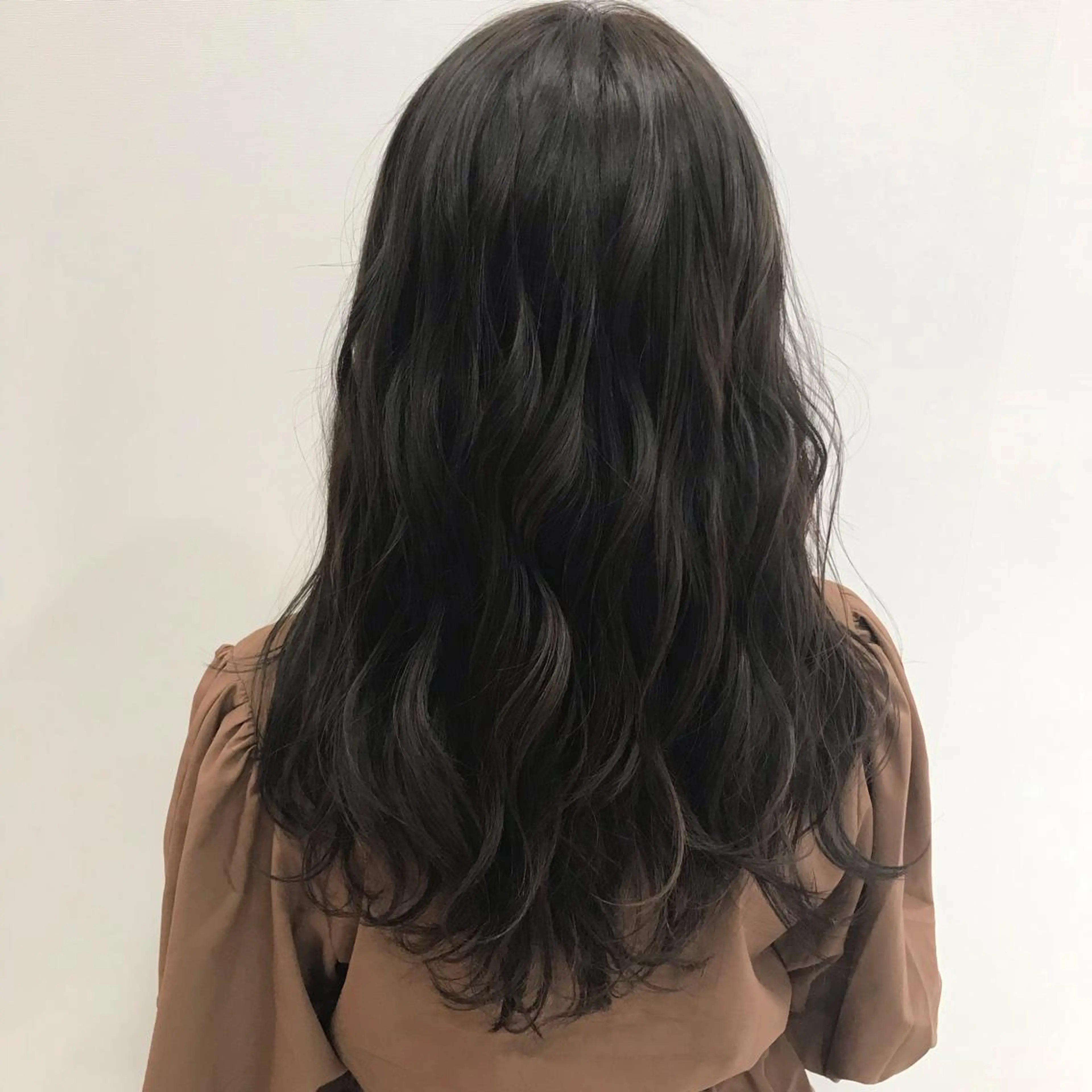ロング カラー 佐山 聖玲奈のヘアスタイル