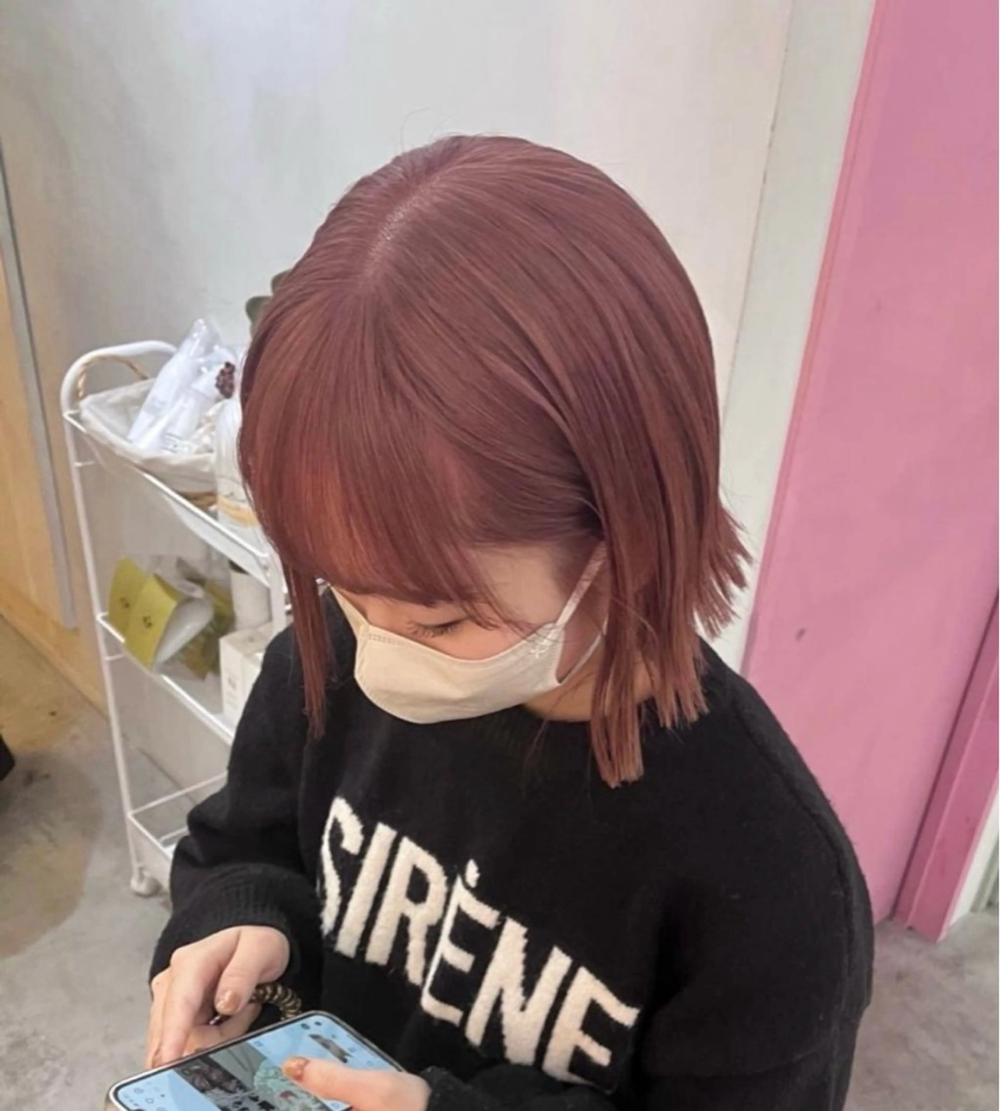 ミディアム カラー ベージュカラー ブリーチ ピンクカラー ピンクベージュ ヘアカラー トリートメント 暖色/まろベージュ/ シカタユウカのヘアスタイル