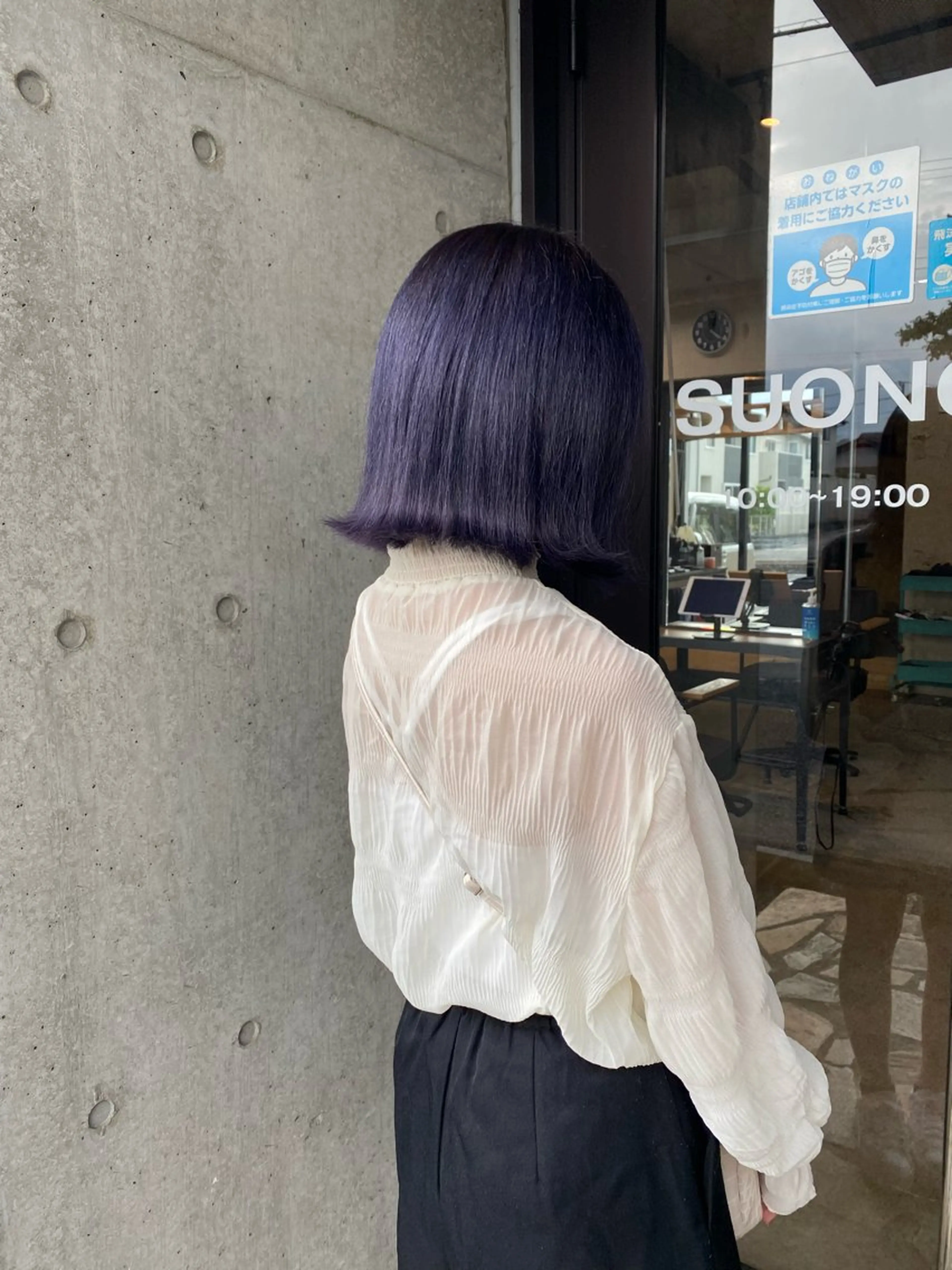 ショート カラー ブリーチ ブルーカラー ブルーラベンダー ラベンダーカラー ヘアカラー トリートメント SUONO所属・ブリーチムラ修正 /ハイトーン/青砥大のヘアスタイル