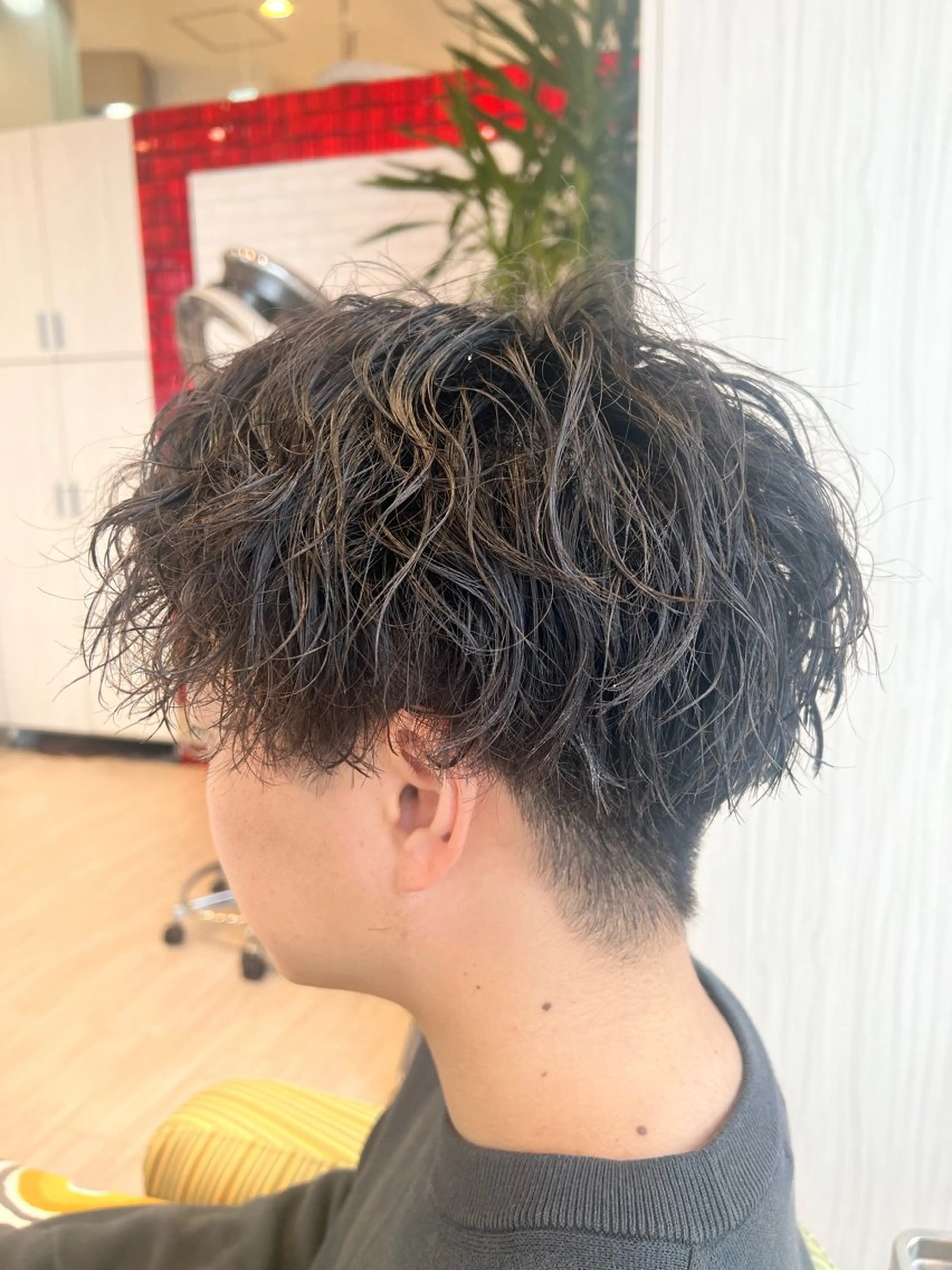 ショート パーマ スパイラルパーマ パーマ メンズ特化SOEDA YOSHIEのヘアスタイル