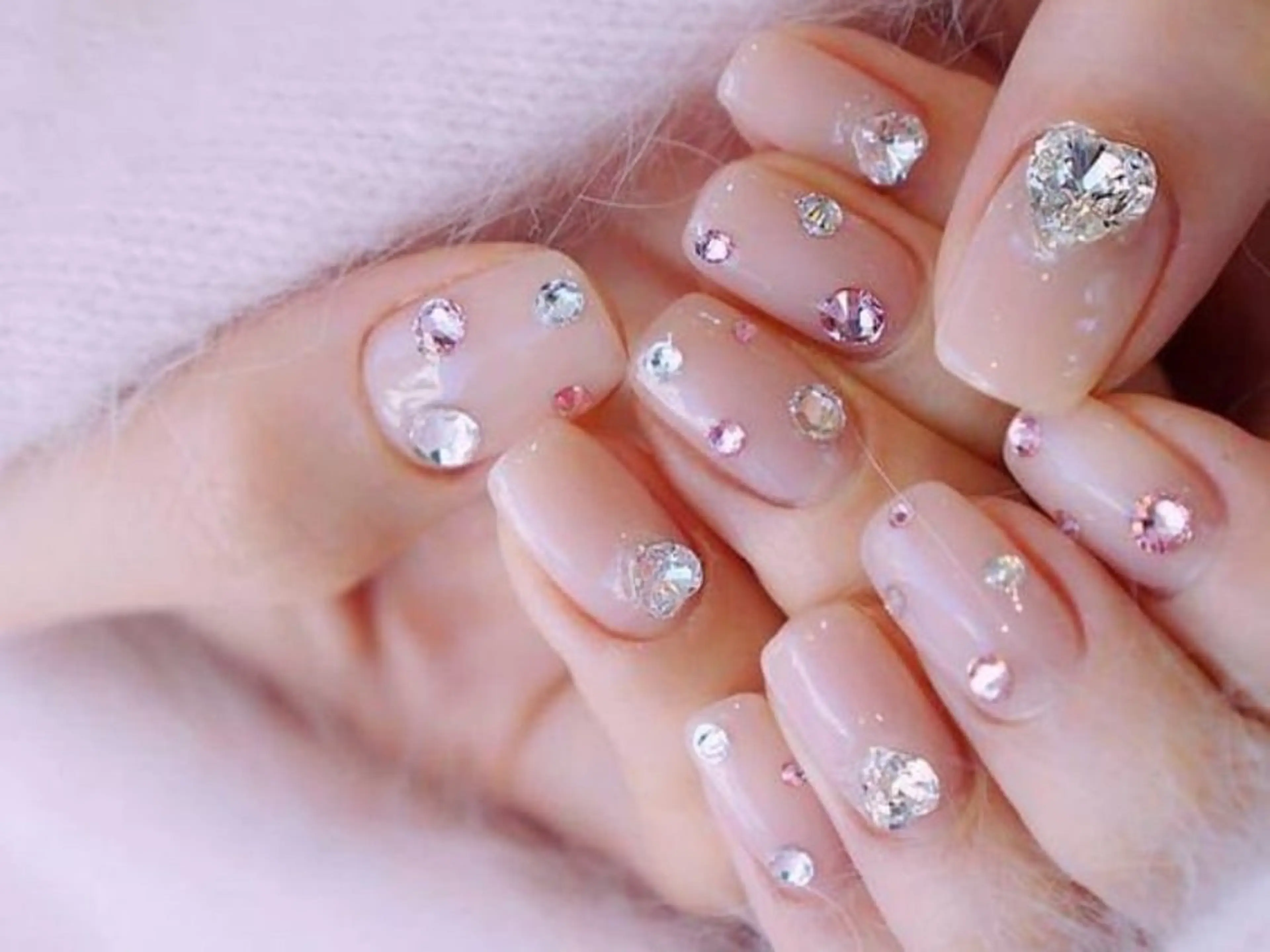ネイル アートネイル 成人式 ジェルネイル ニュアンスネイル ネイルチップ Kora Nailのネイルデザイン