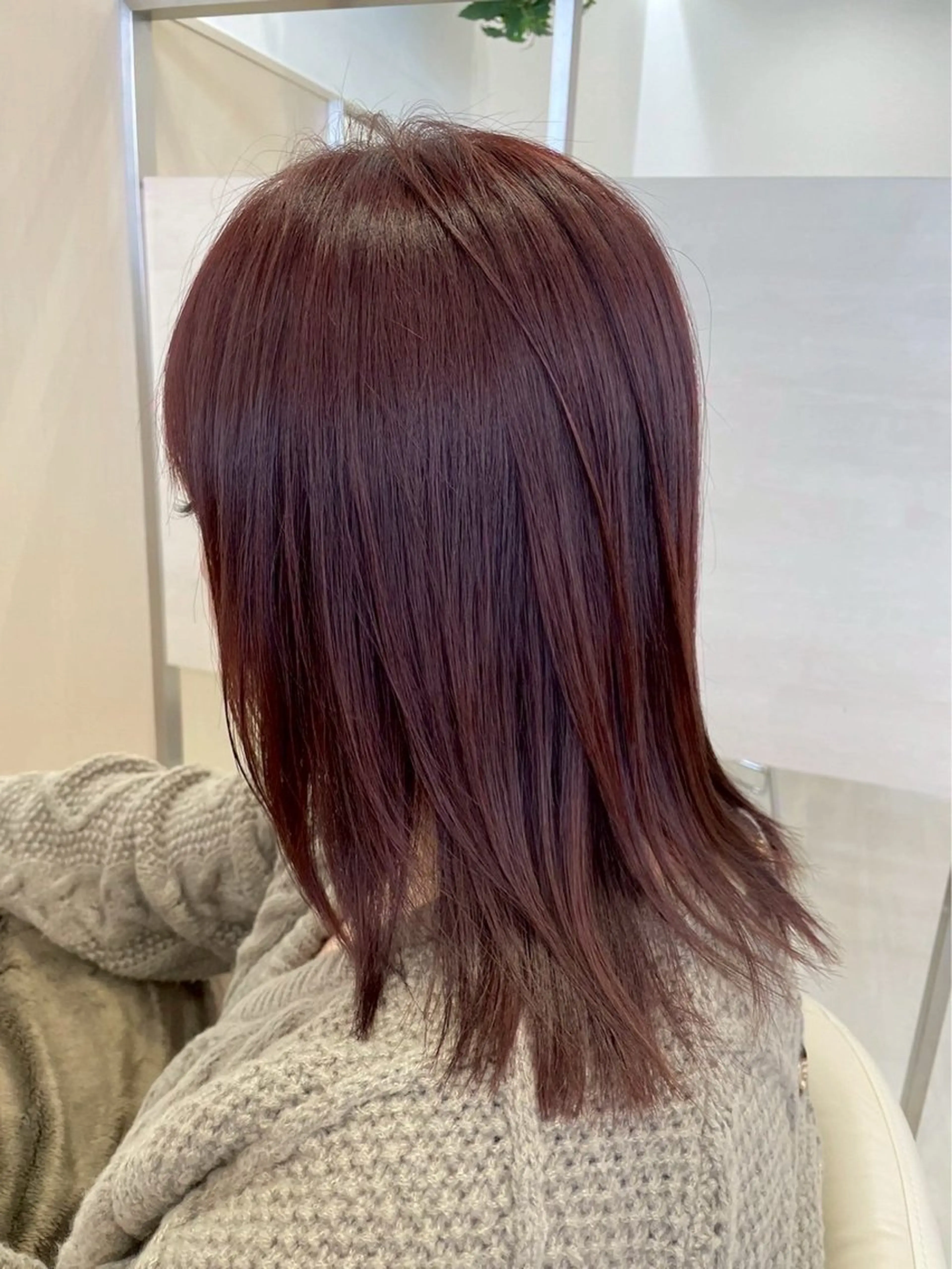 セミロング 齋藤 美悠のヘアスタイル