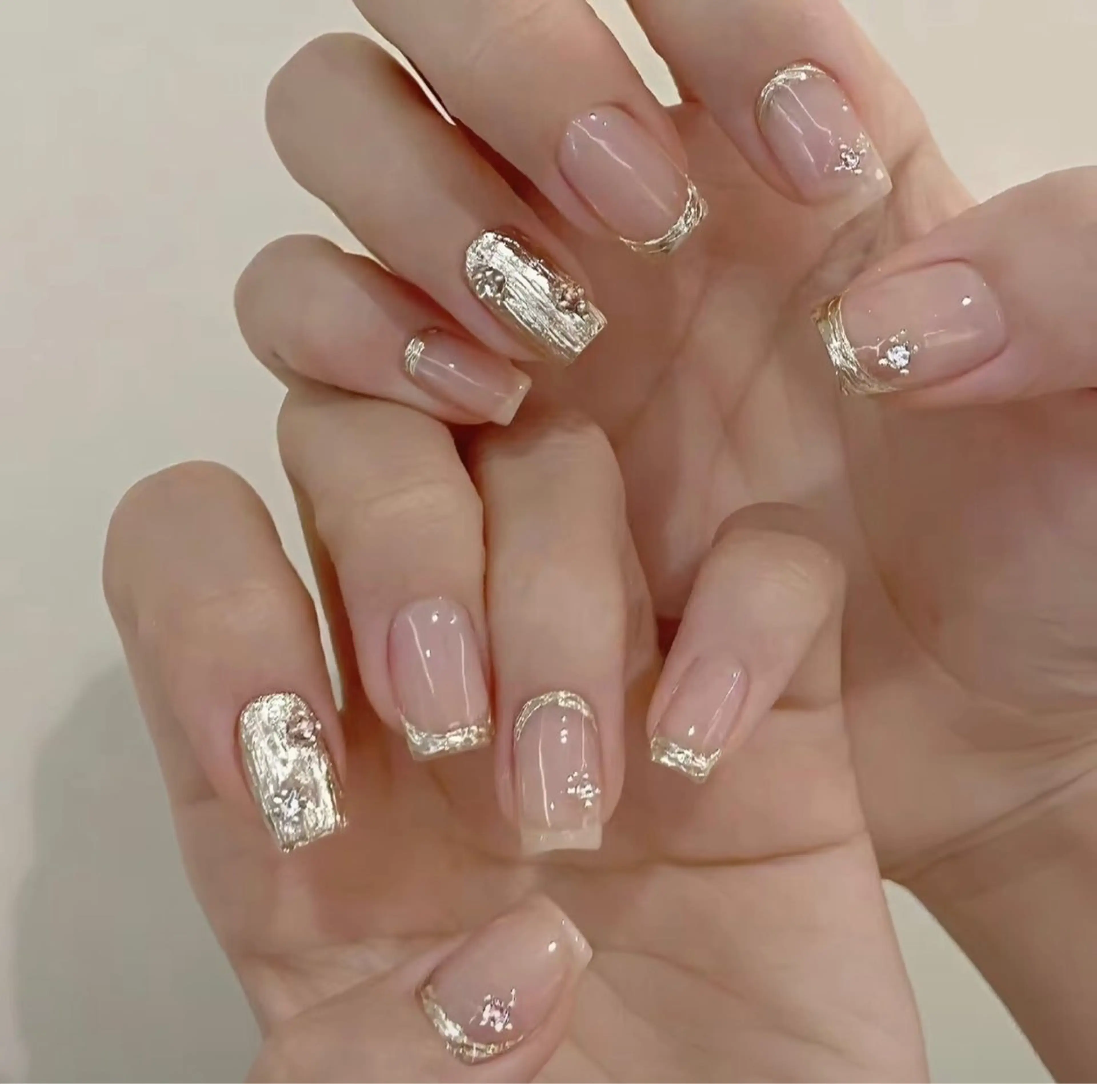 ネイル アートネイル ハンドネイル 🦋y y Nail 🤍のネイルデザイン