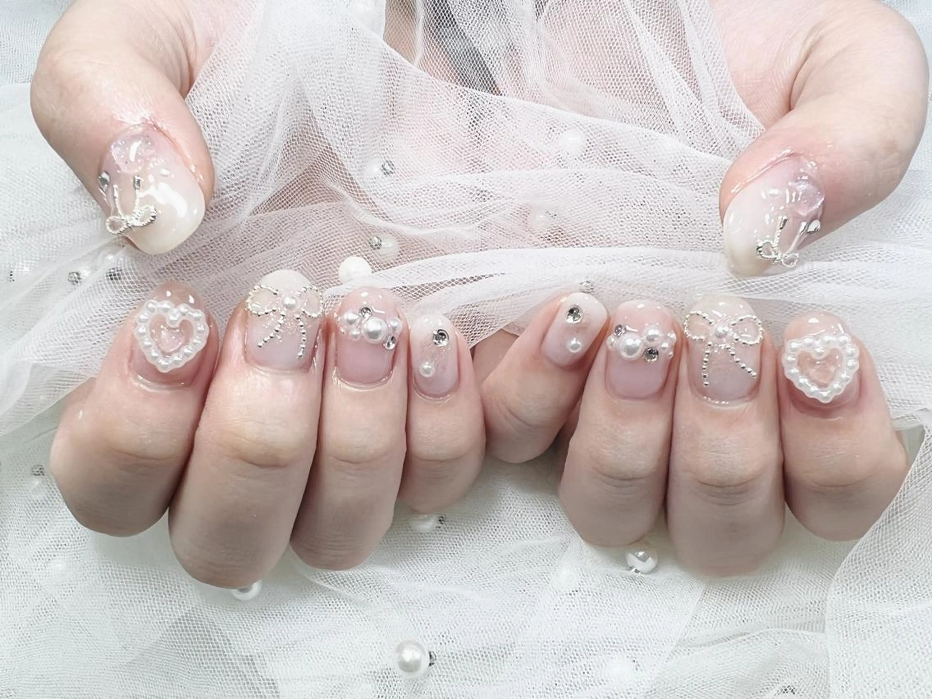 ネイル ハンドネイル トップネイリスト Ribbon立川店のネイルデザイン