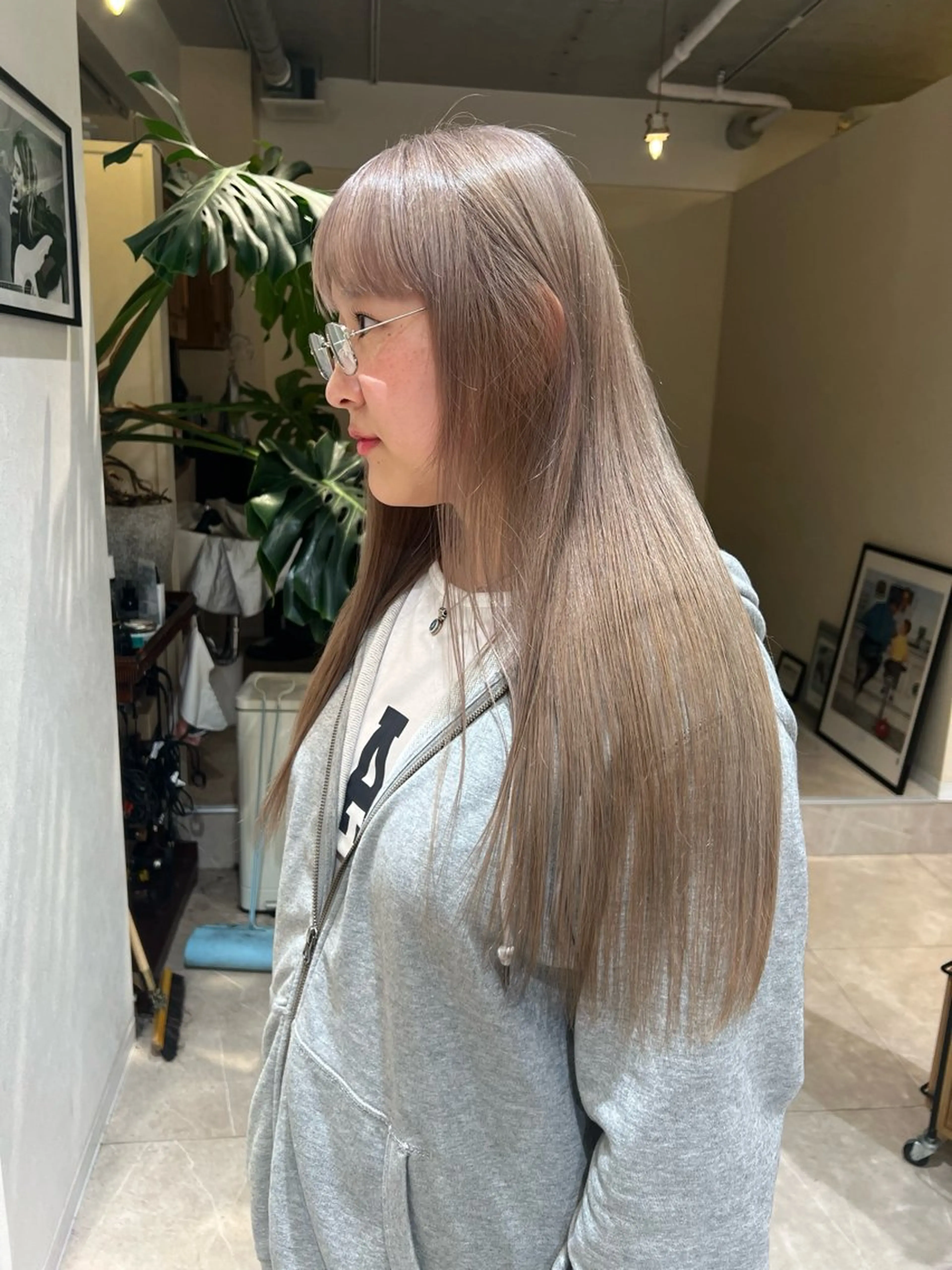 ロング ヘアカラー yasuda juriのヘアスタイル