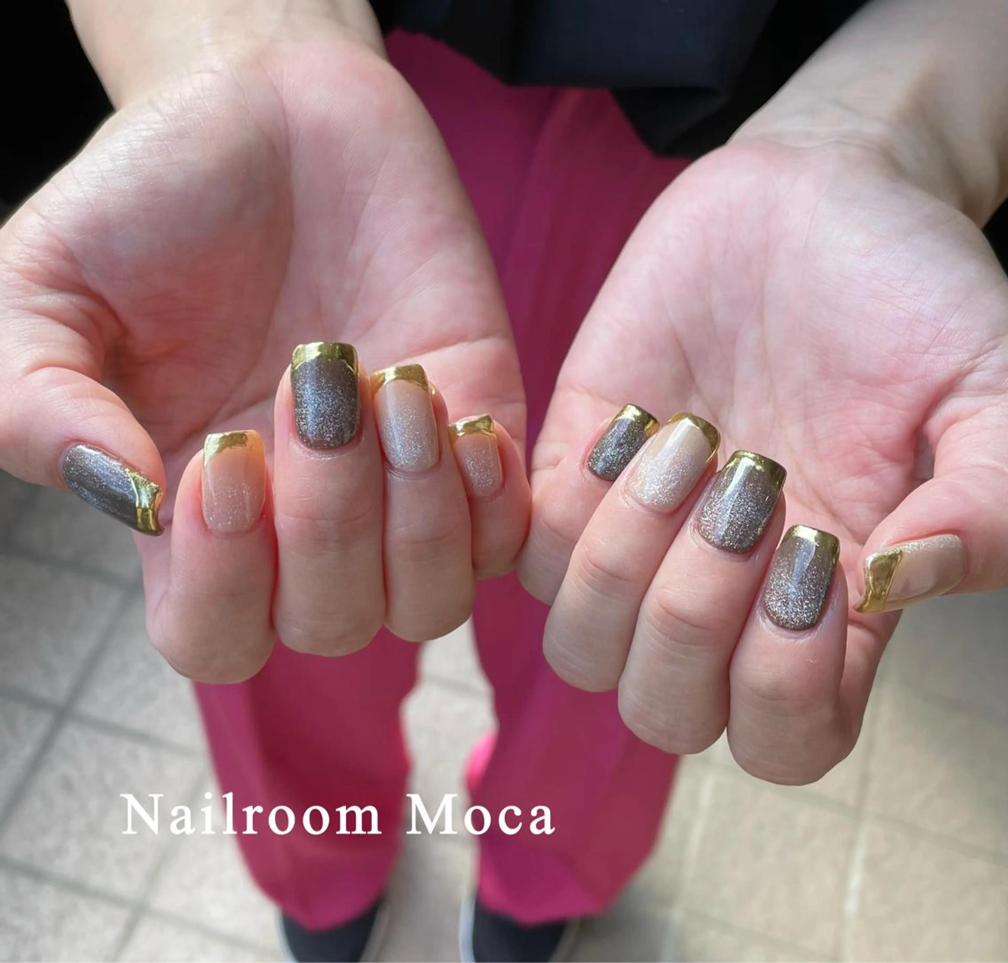 ネイル フレンチネイル キラキラネイル マグネットネイル ミラーネイル Nailroom Mocaのネイルデザイン