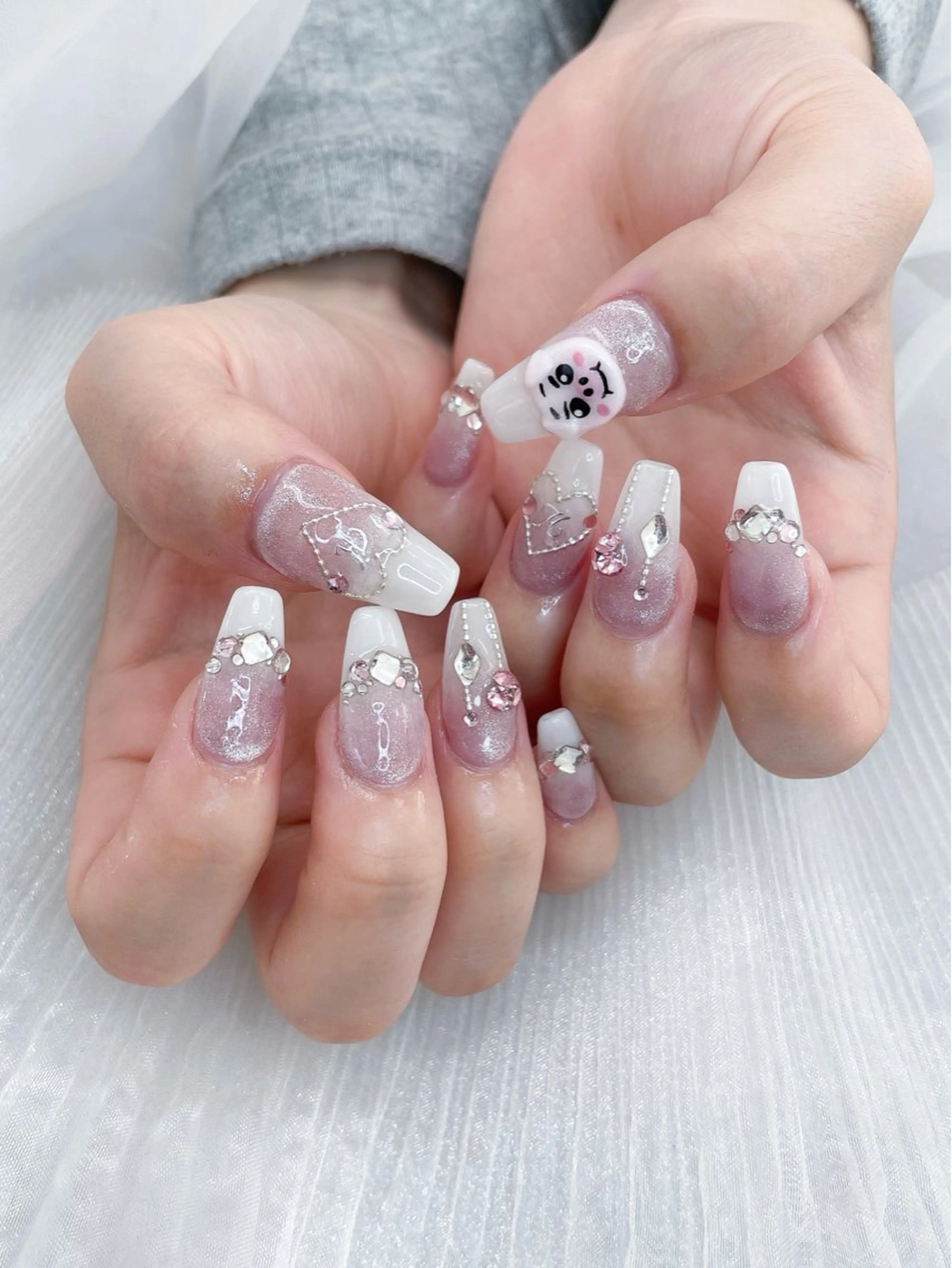 ネイル ハンドネイル 五十嵐 美智のネイルデザイン