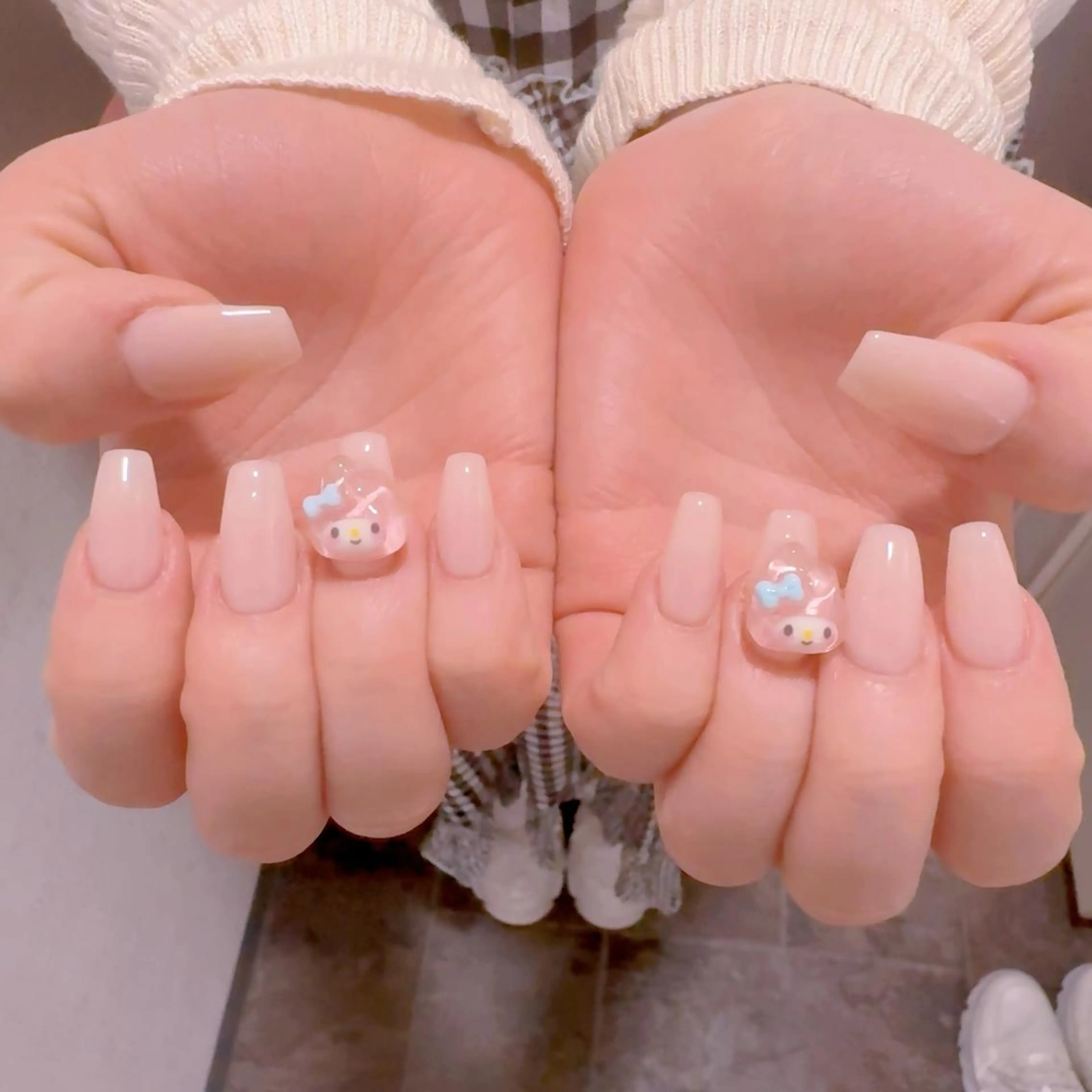ネイル キラキラネイル 韓国ネイル オフィスネイル For U nail スカルプ専門店のネイルデザイン