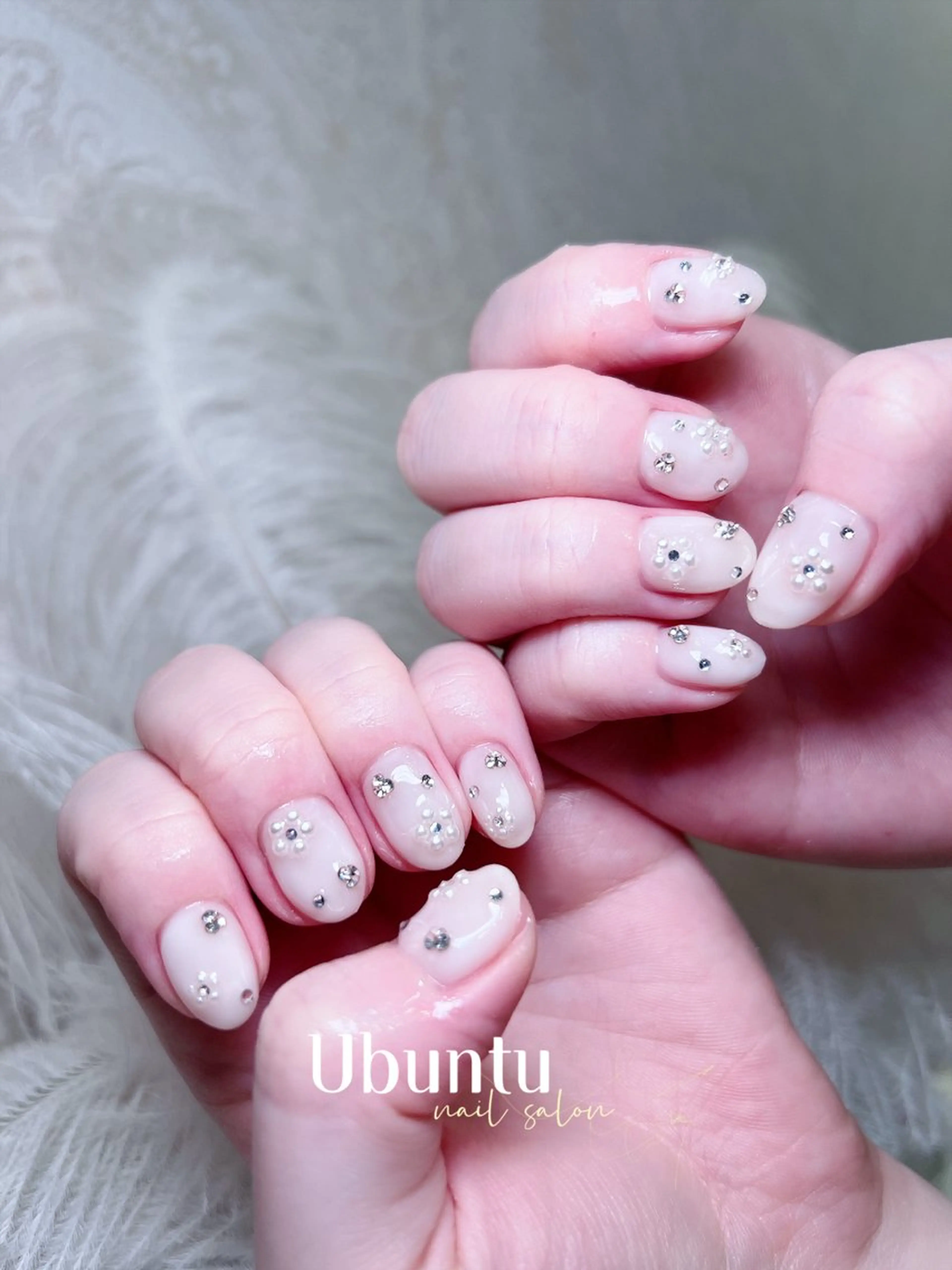 ネイル ハンドネイル Ubuntu🎀 ネイルサロン✨のネイルデザイン